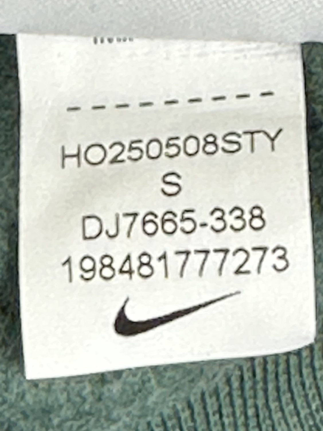 Nike Essential Collection Womens S Green Oversized Fit Crewneck Sweatshirt NWT