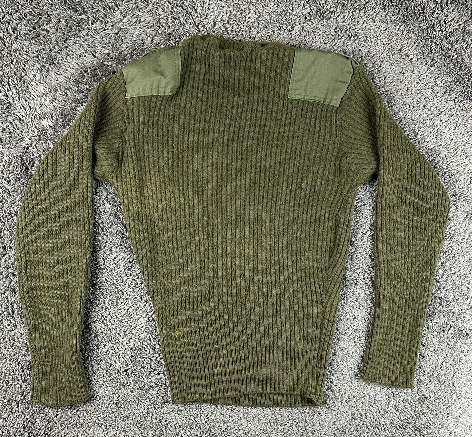 USMC Military 100% Wool Commando Service Sweater Olive Green Size 42
