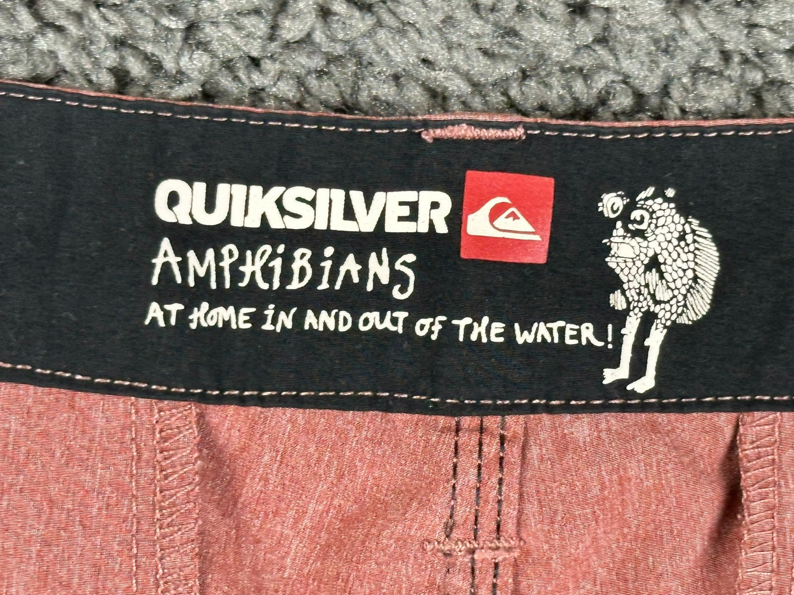 Quiksilver Amphibian Shorts Mens 33 Pink Red Heather Stretch Hybrid Boardshorts