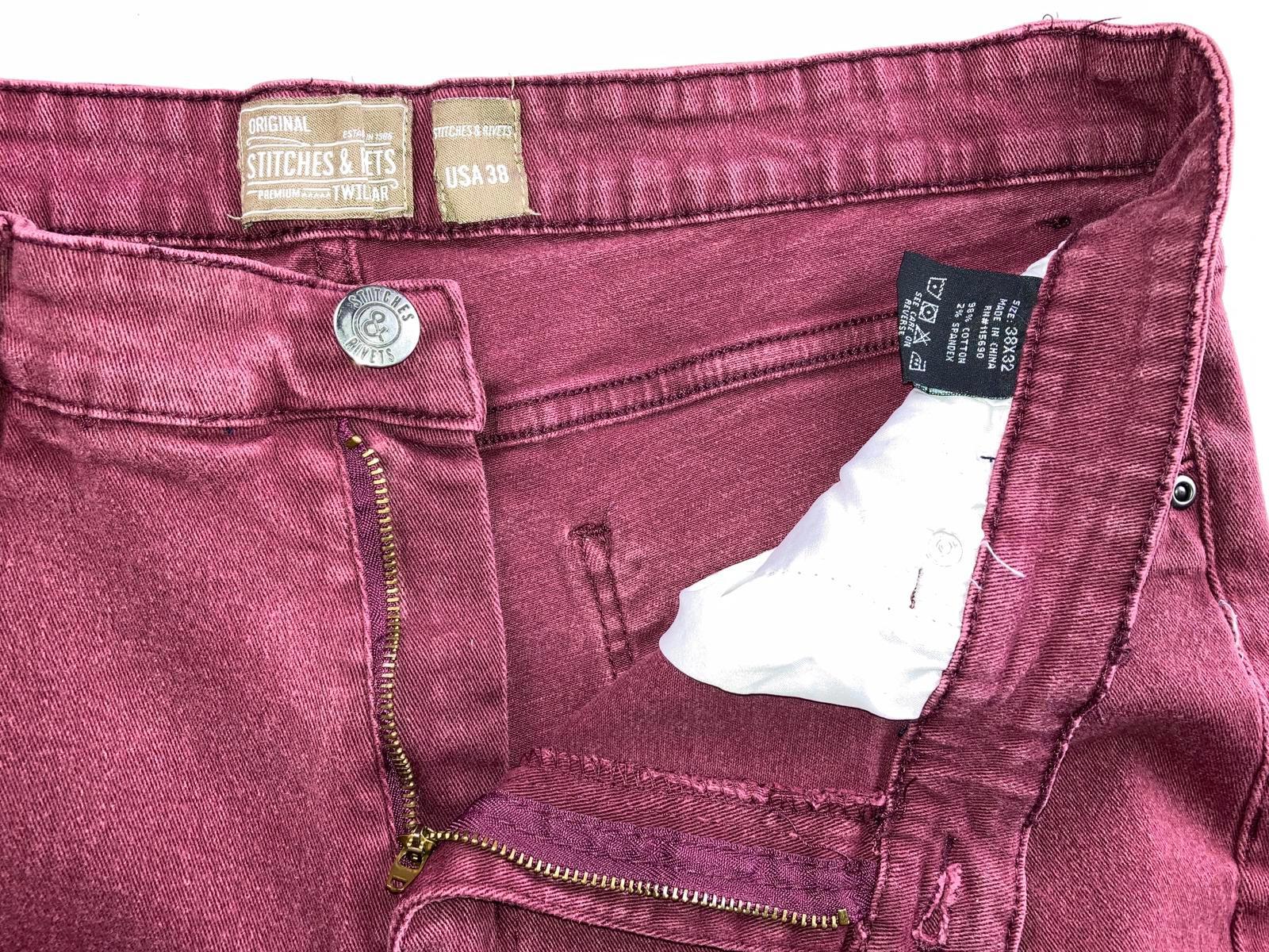 Stitches & Rivets Men’s Jeans Size 38x32 Burgundy 5-Pocket Rivet Denim, Zip Fly