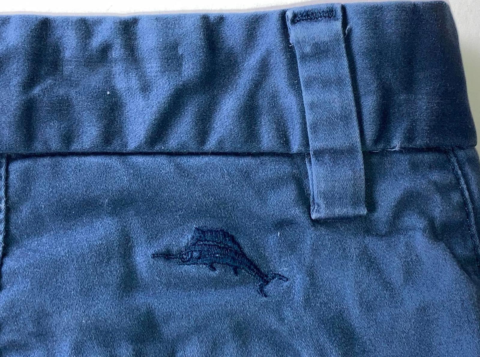 Tommy Bahama Men’s 36 Blue Marlin Embroidered Chino Shorts 97% Cotton 3% Spandex