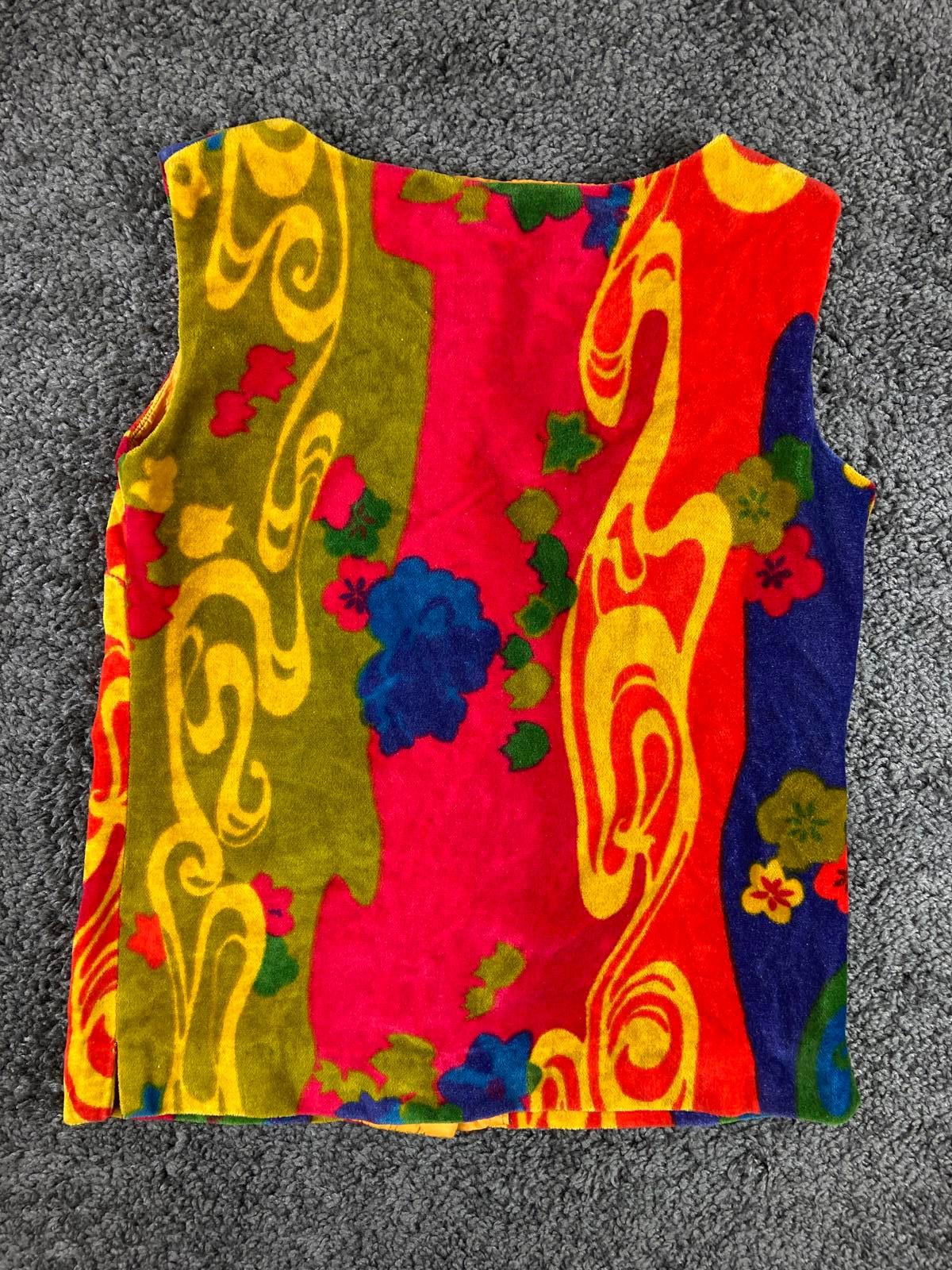 Vintage Victor Most of California Floral Velvet Vest Womens Size Small