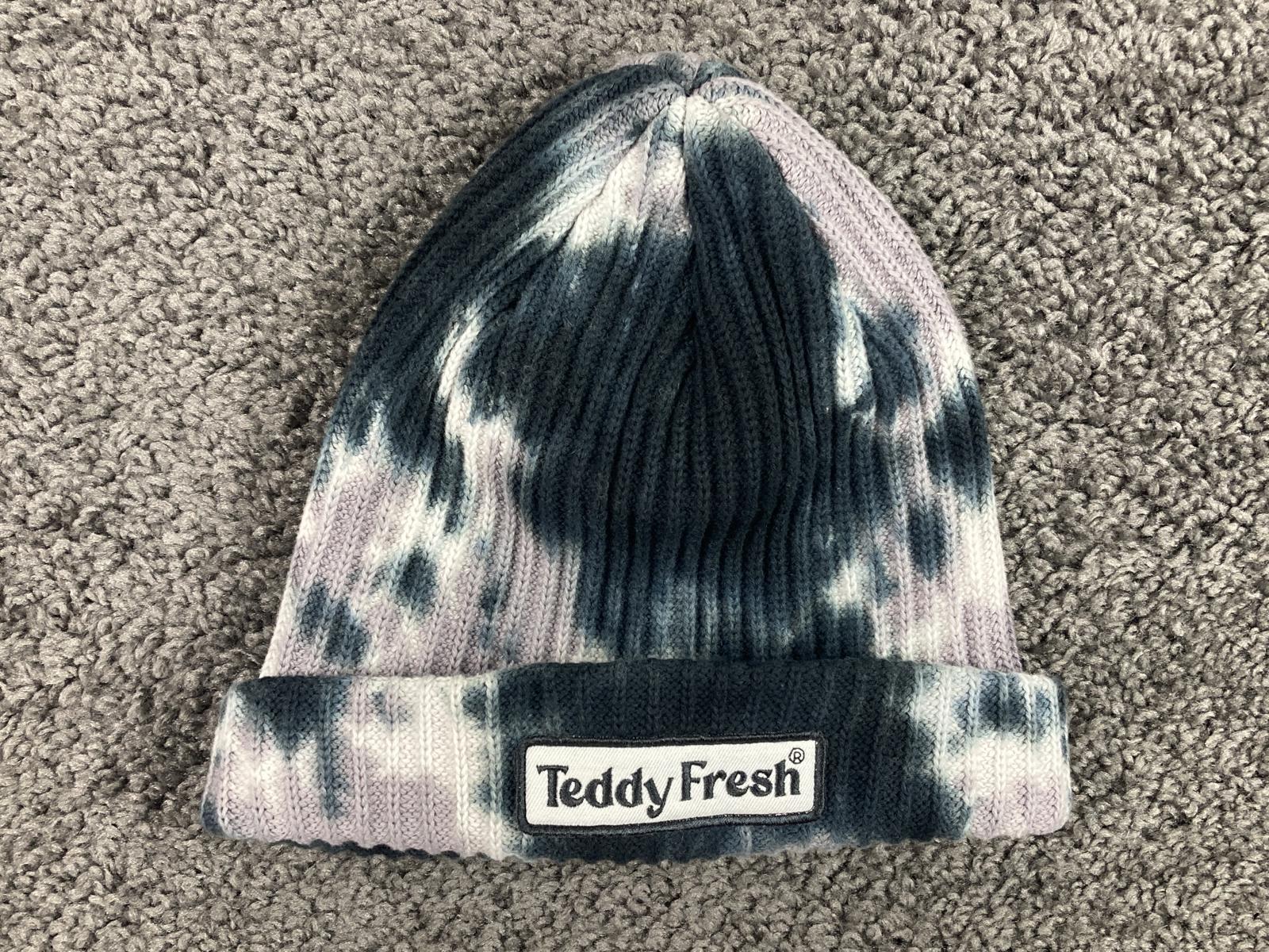 Teddy Fresh Tie-Dye Knit Beanie Hat Black Gray One Size 100% Cotton