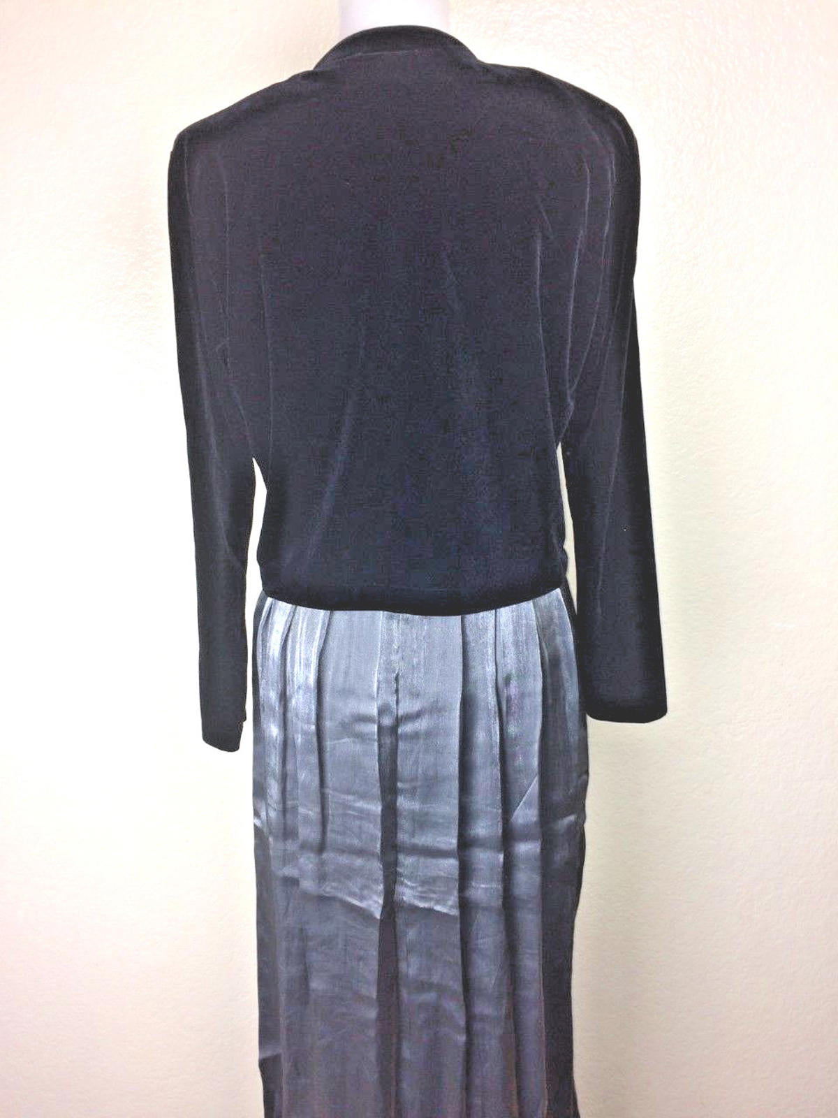 Hillard & Hanson Womens Black Silver Velvet Pleated Dress Jacket Set Sz 8 Formal