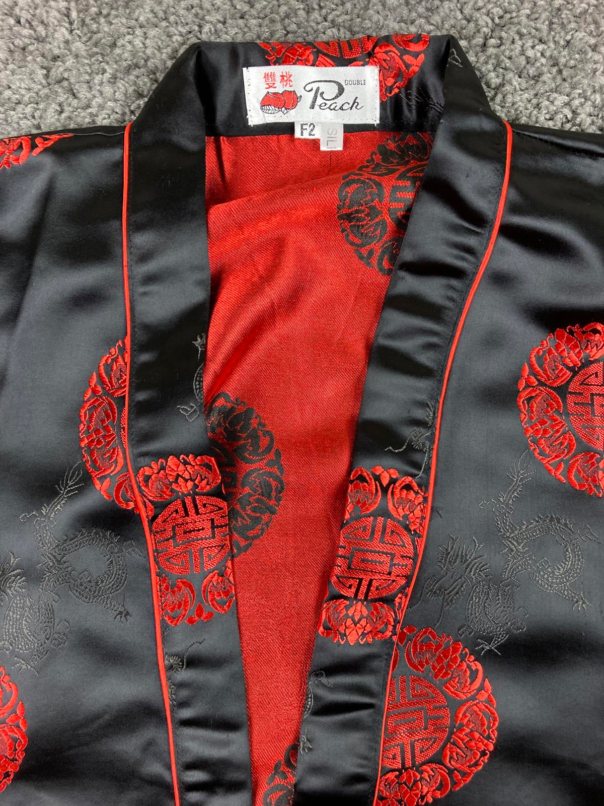 Double Peach Silk Kimono Robe Black Red Dragon Size Small Missing Sash