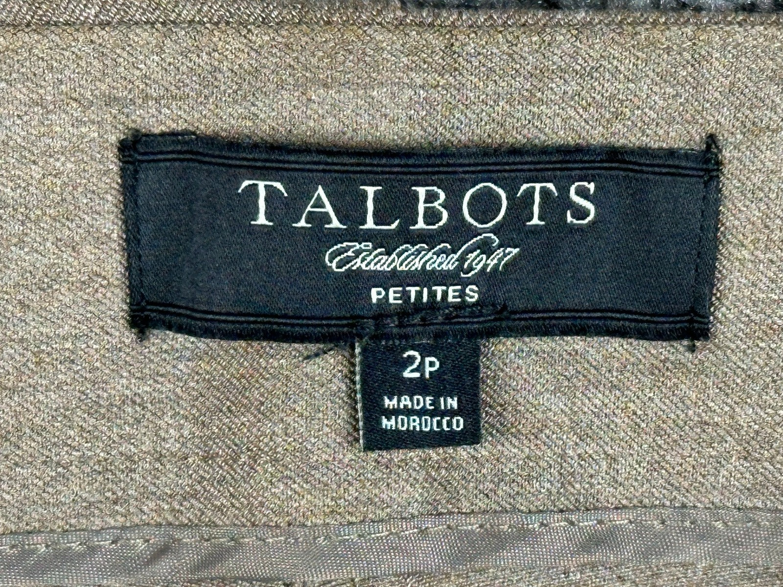 Talbots Petites Heritage Dress Pants Womens 2P Tan Beige Side Zip Straight Leg