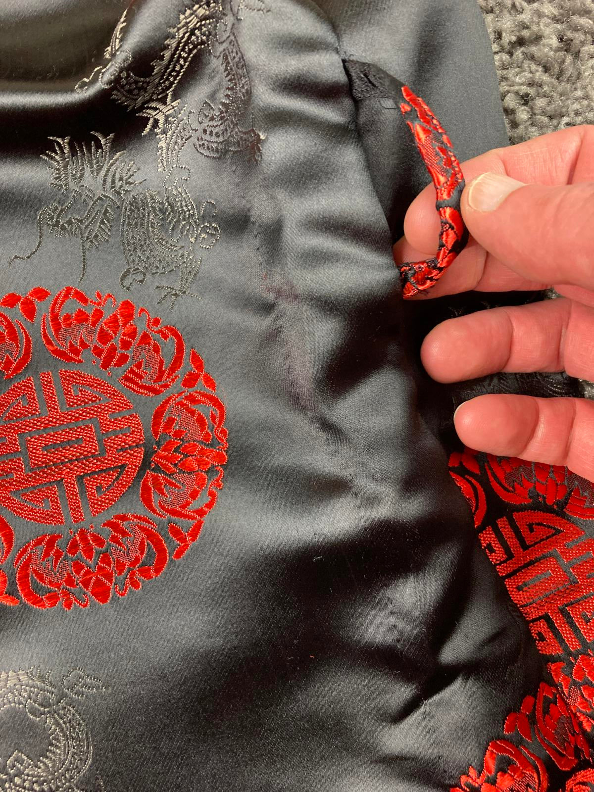 Double Peach Silk Kimono Robe Black Red Dragon Size Small Missing Sash