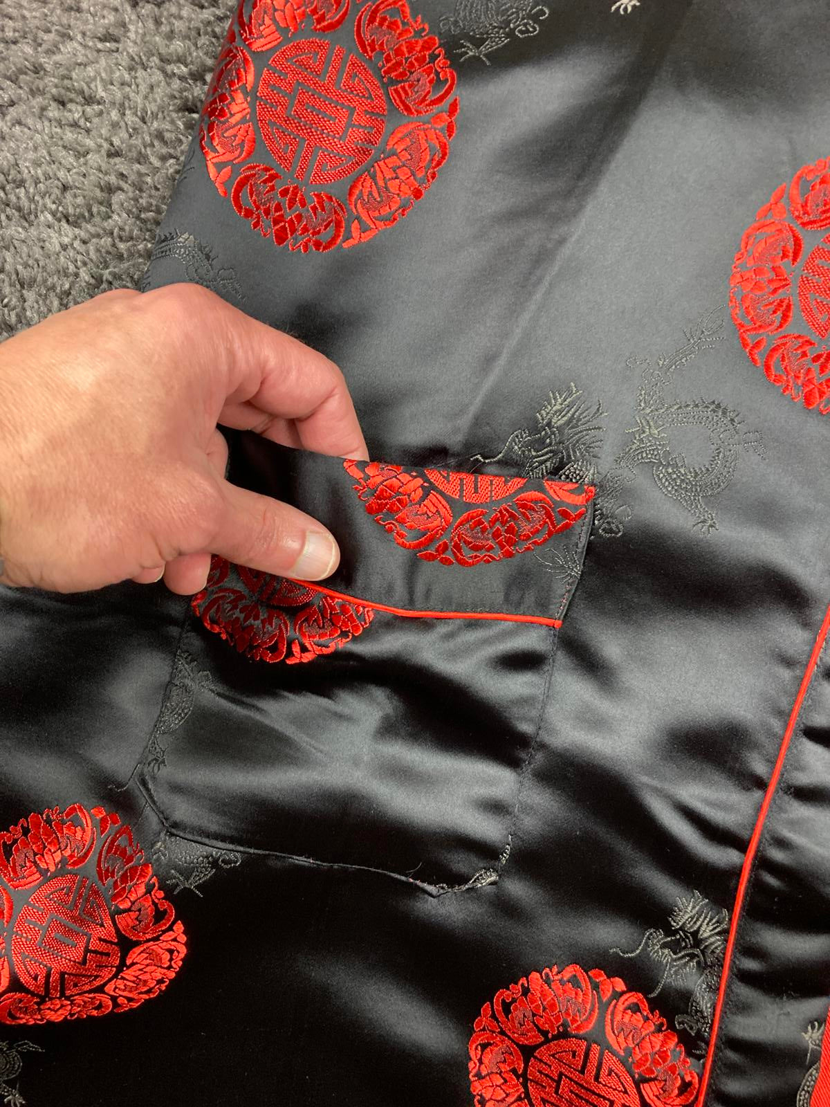 Double Peach Silk Kimono Robe Black Red Dragon Size Small Missing Sash