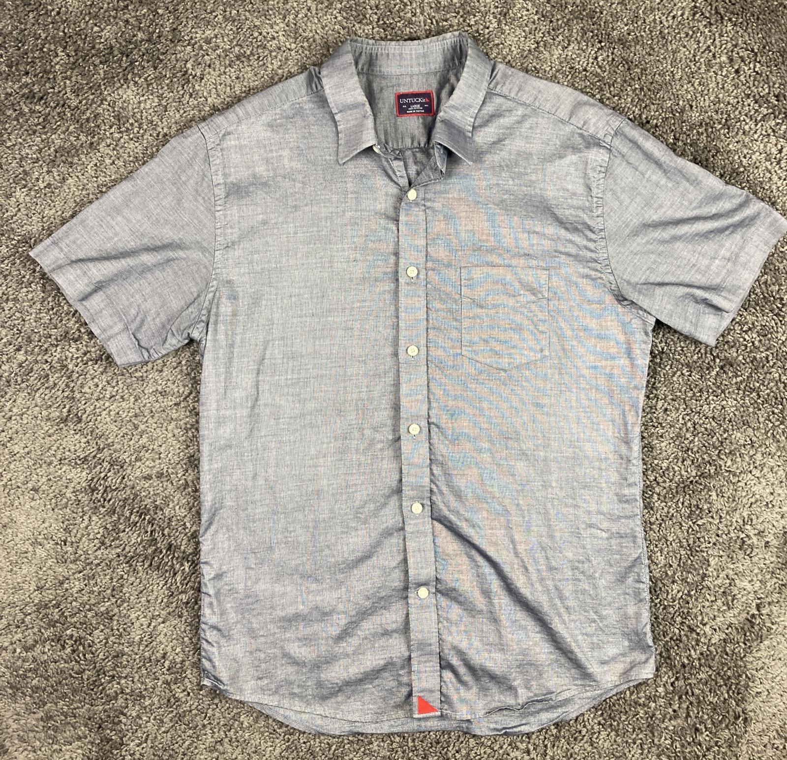 UNTUCKit Petrus Short Sleeve Button Down Shirt Blue Chambray Mens Size L