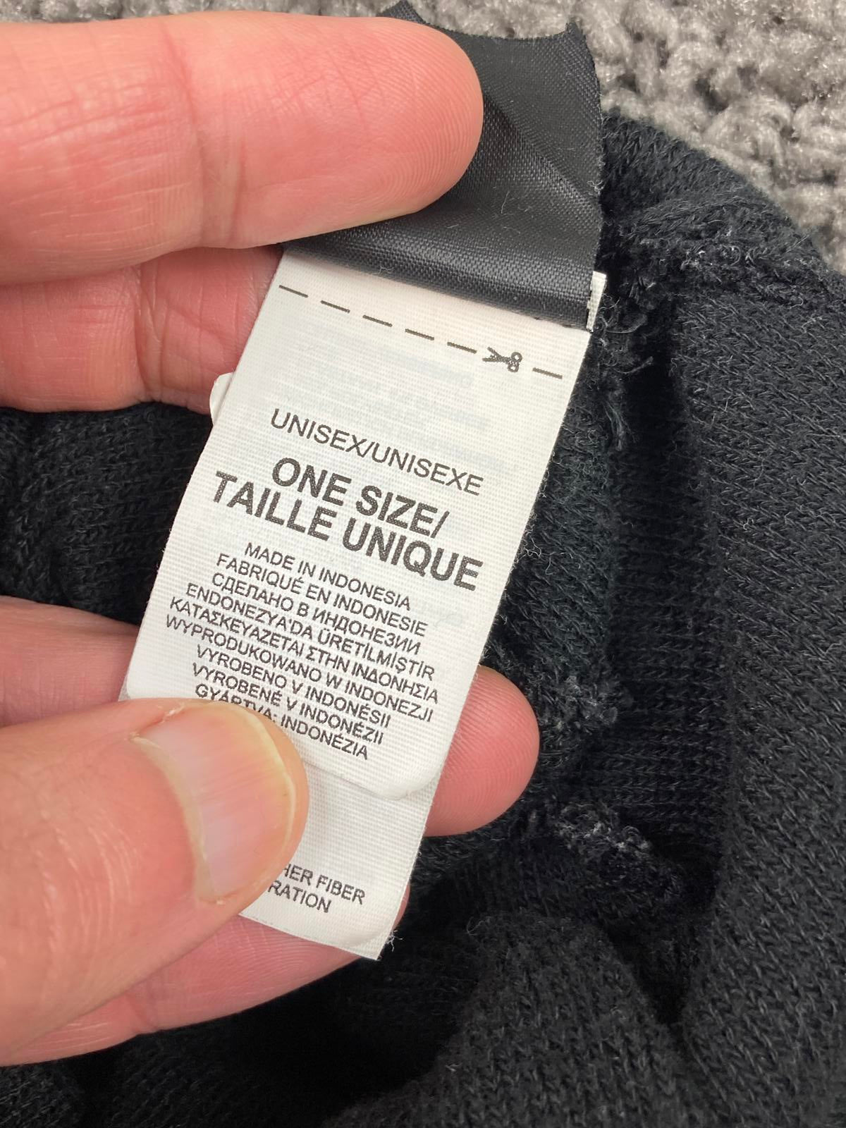 The North Face Black Knit Beanie One Size Unisex Logo Patch