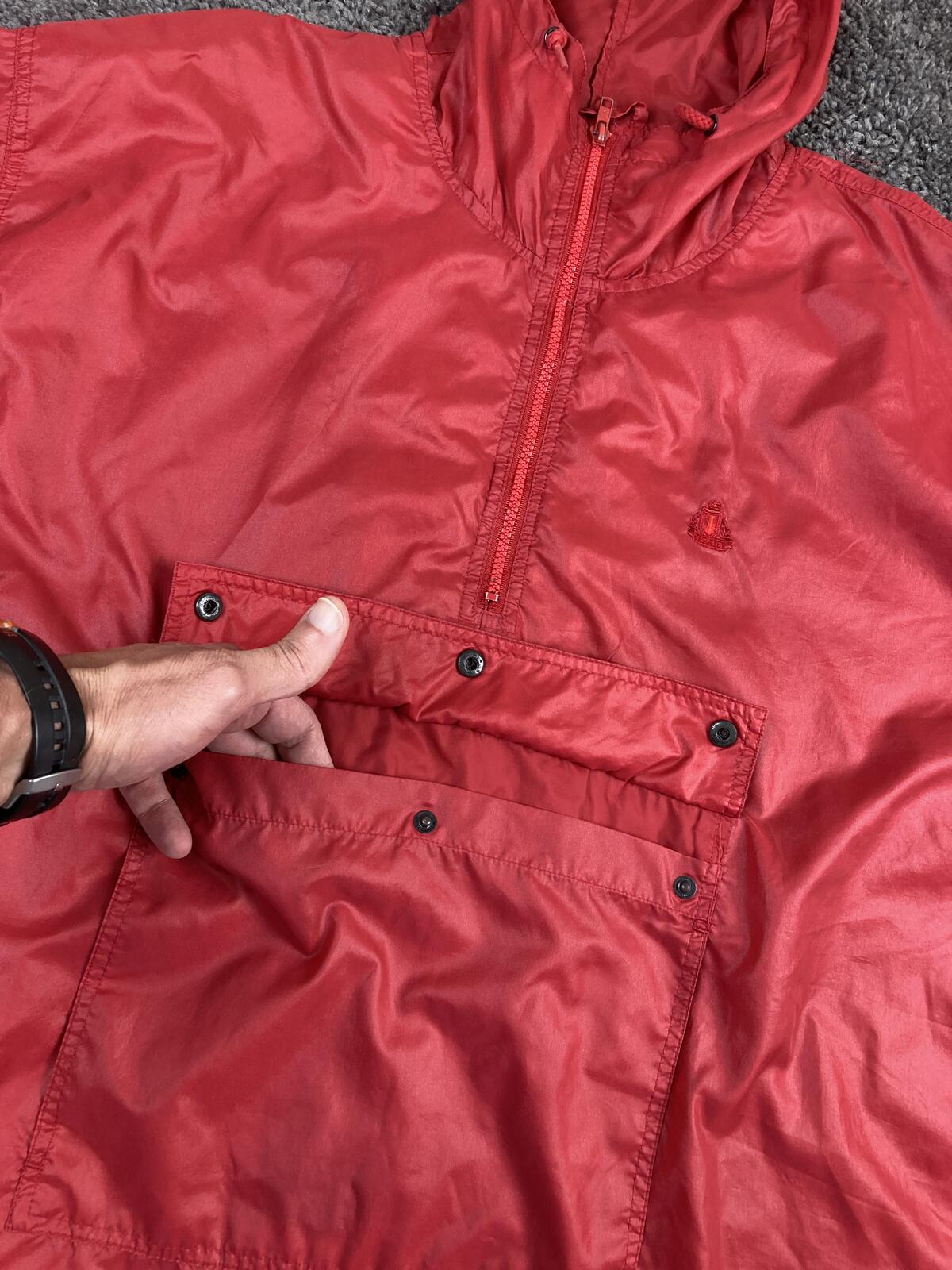 Vintage IZOD Windbreaker Hooded Pullover Crest Logo Men's Red Packable Jacket XL