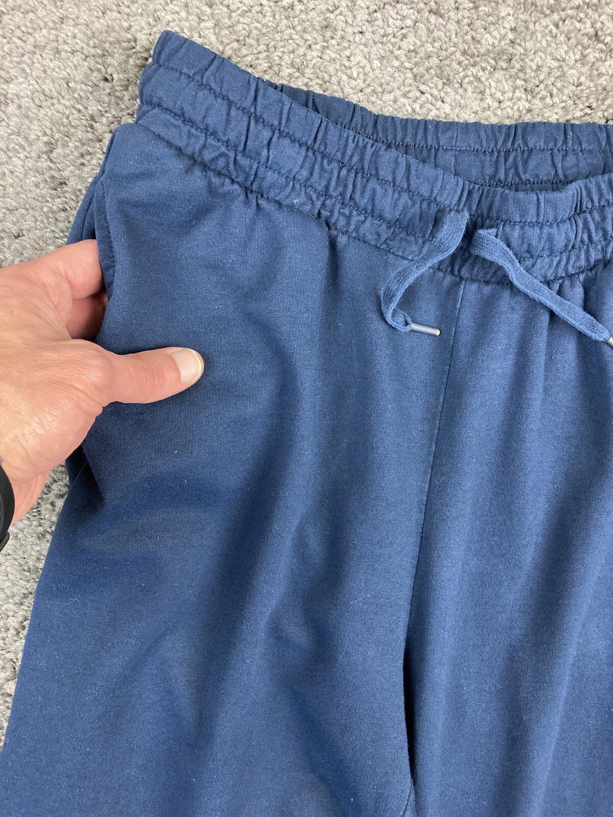 Gymshark Men's Crest Joggers Blue Tapered Slim Fit Sweatpants Size Medium