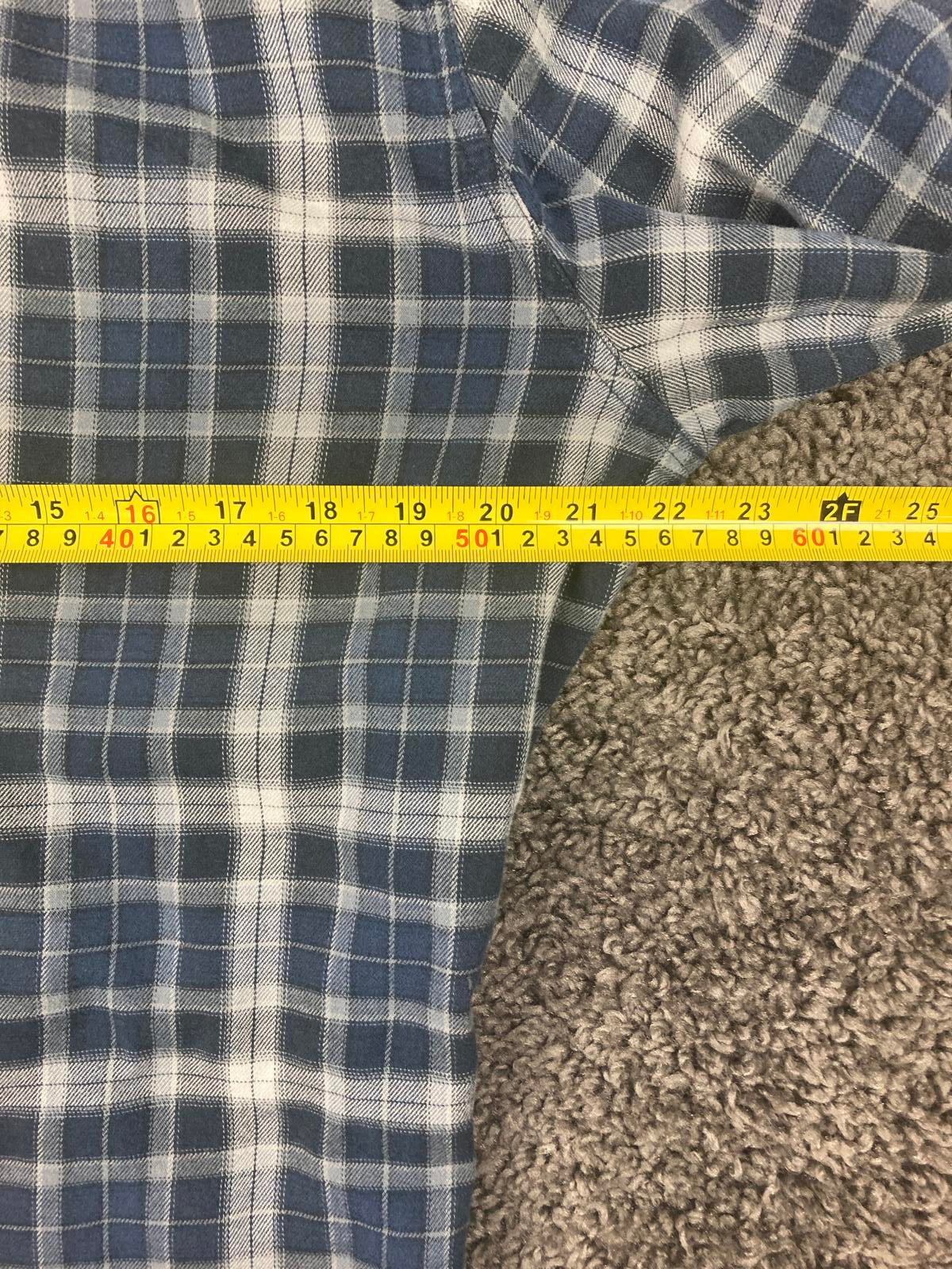 KÜHL Men’s Shirt Size Medium Blue Plaid Flannel Button Up Cotton Tencel