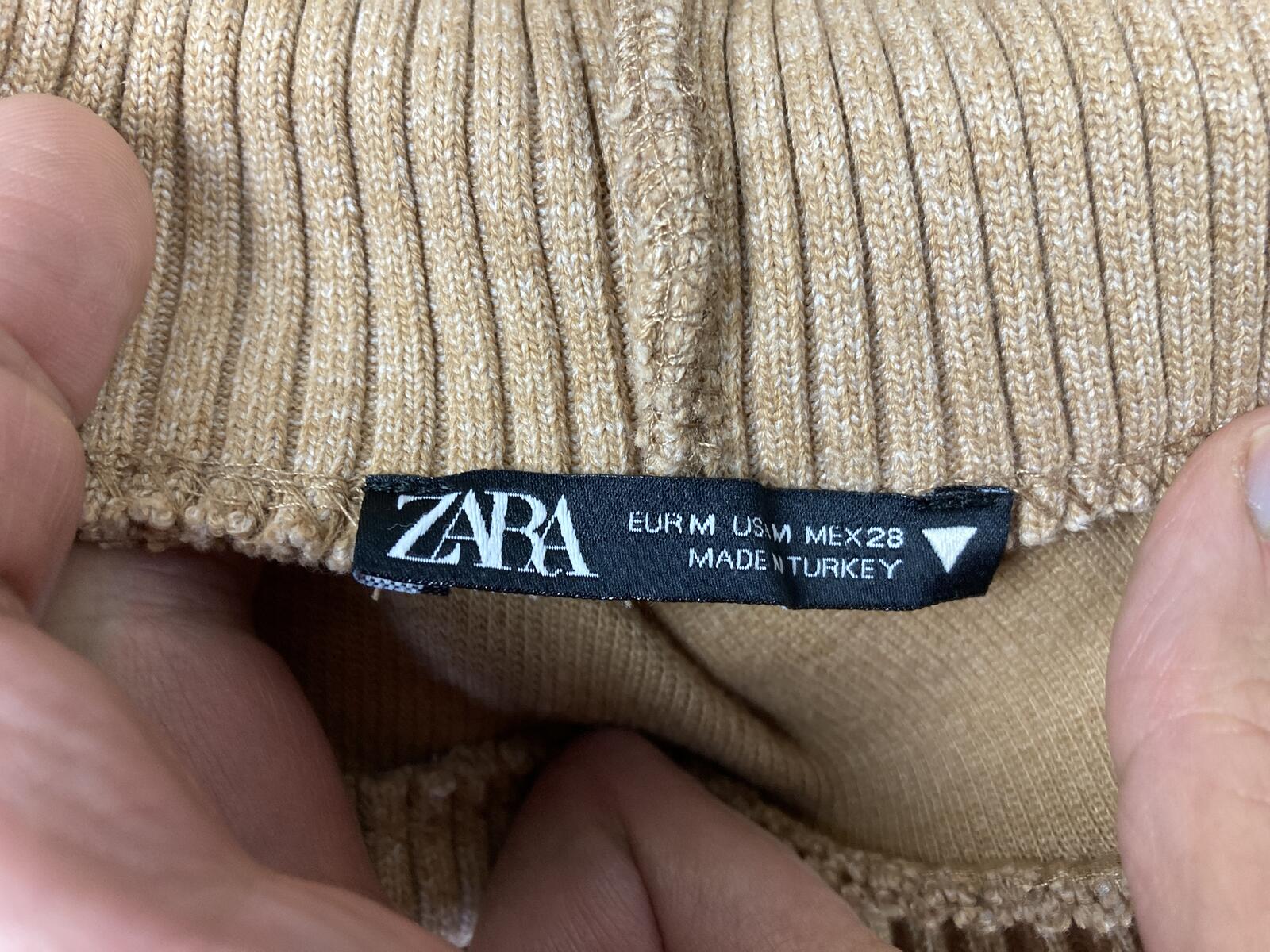 Zara Beige Sleeveless Turtleneck Sweater Vest Raw Hem Knit Tank Women's Medium