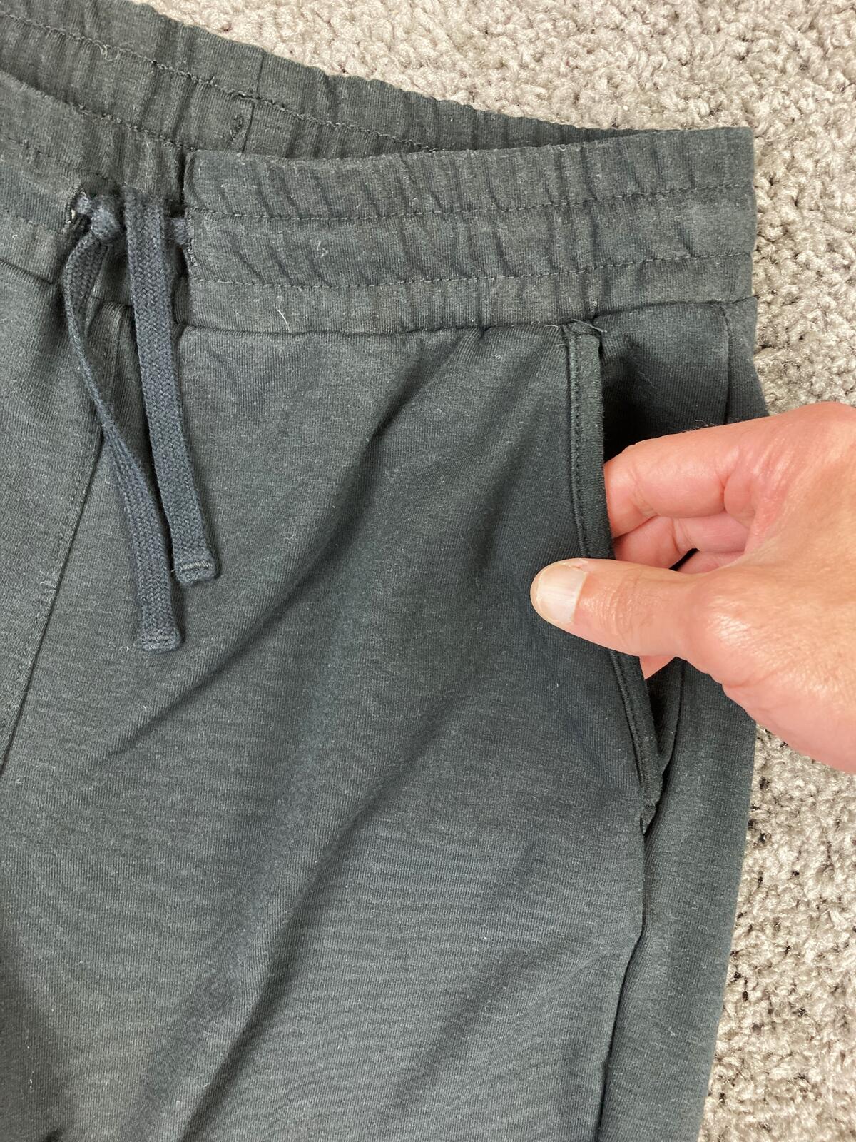 Nike Yoga Restore Jogger Pants Women's Black Dri-Fit Sweatpants Sz S