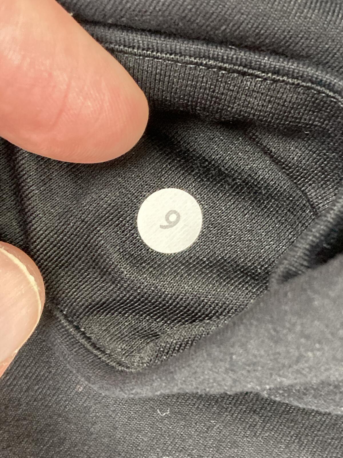Lululemon Wunder Under High-Rise Crop Leggings Black Velvet Bow Detail Size 6