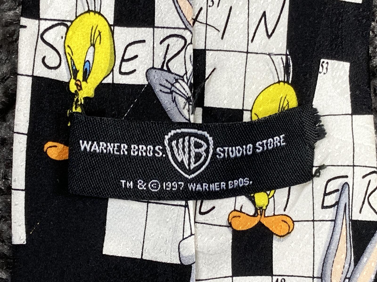Vintage 1997 Looney Tunes Warner Bros Studio Store 100% Silk Crossword Tie 90s