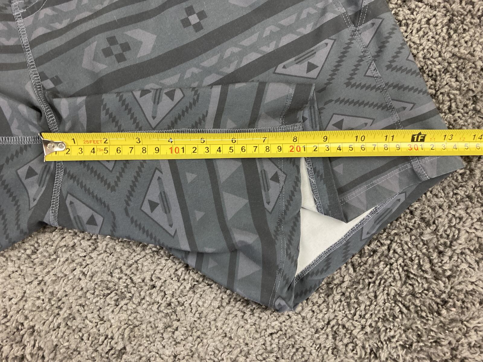 Freeballers by Meripex Apparel Mens L Grey Aztec Lined 8" Athletic Shorts