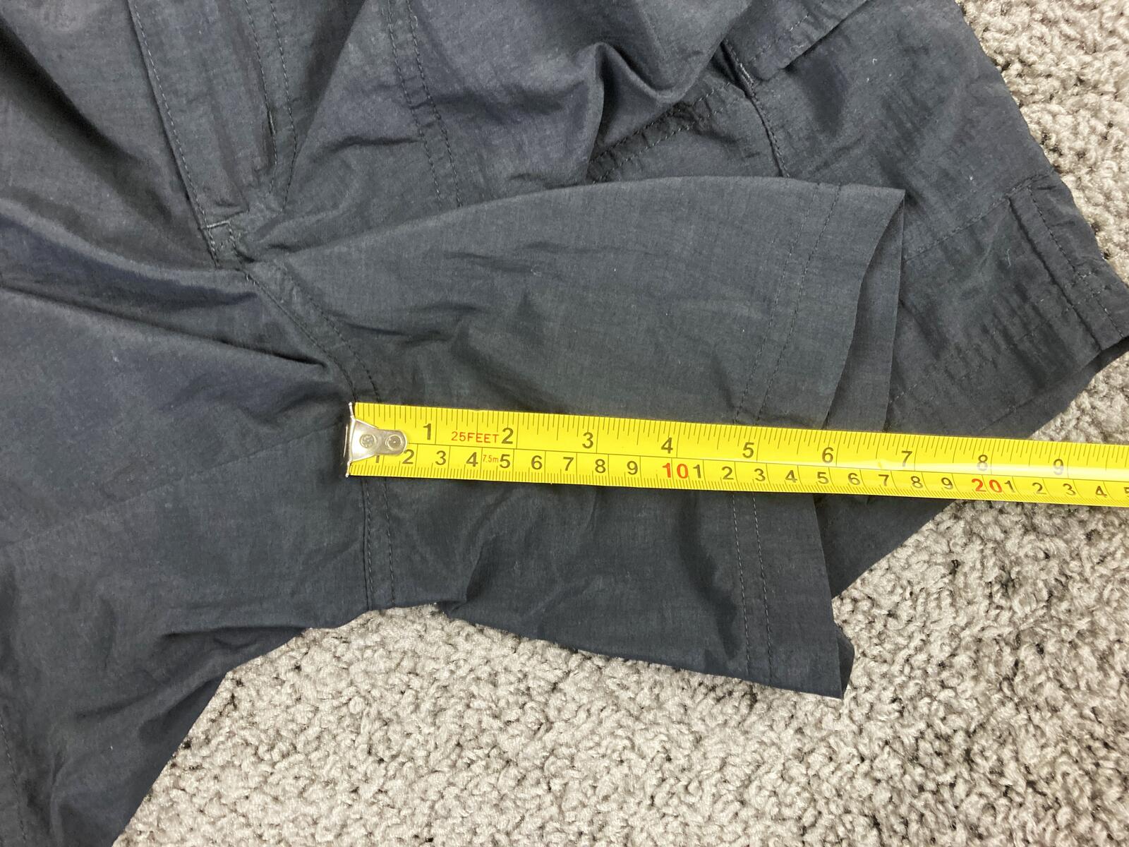 Columbia Women's Sandy River Cargo Shorts Black Nylon Hiking Outdoor Size Small