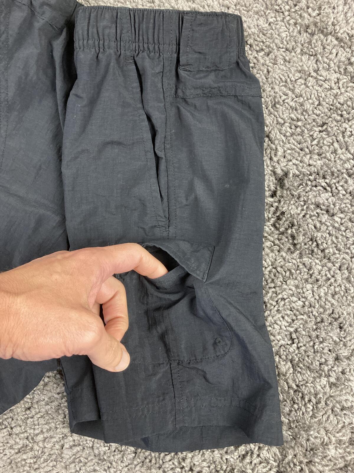 Columbia Women's Sandy River Cargo Shorts Black Nylon Hiking Outdoor Size Small
