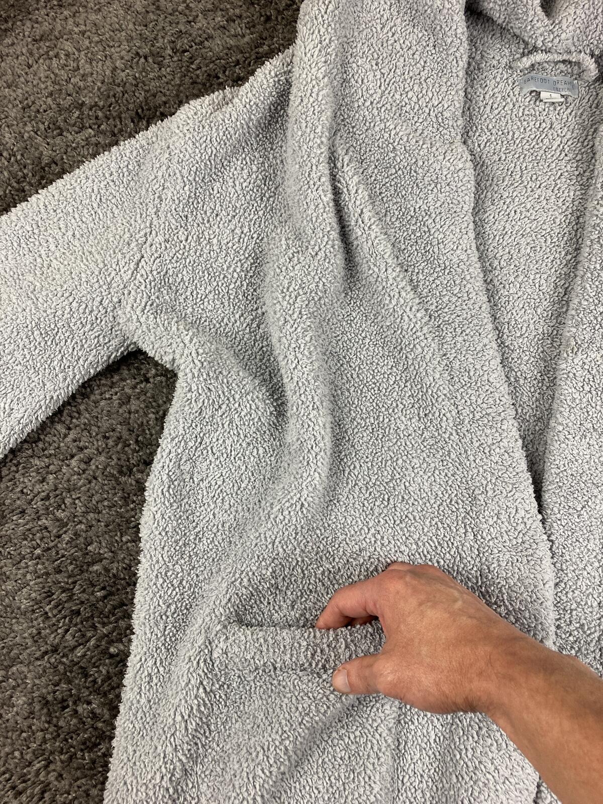 Barefoot Dreams CozyChic Adult Robe Gray Unisex Luxury Plush Missing Sash Size 1