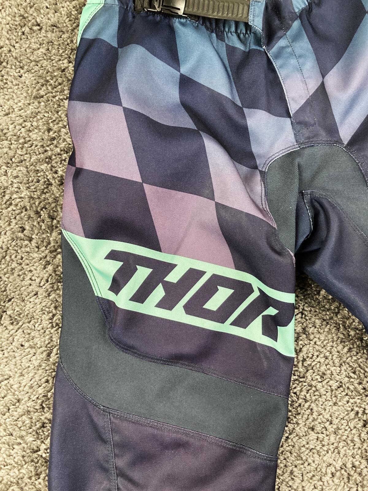 Thor Sector Birdrock Motocross Pants Hip Pads Purple Teal MX Dirt Bike Sz 28
