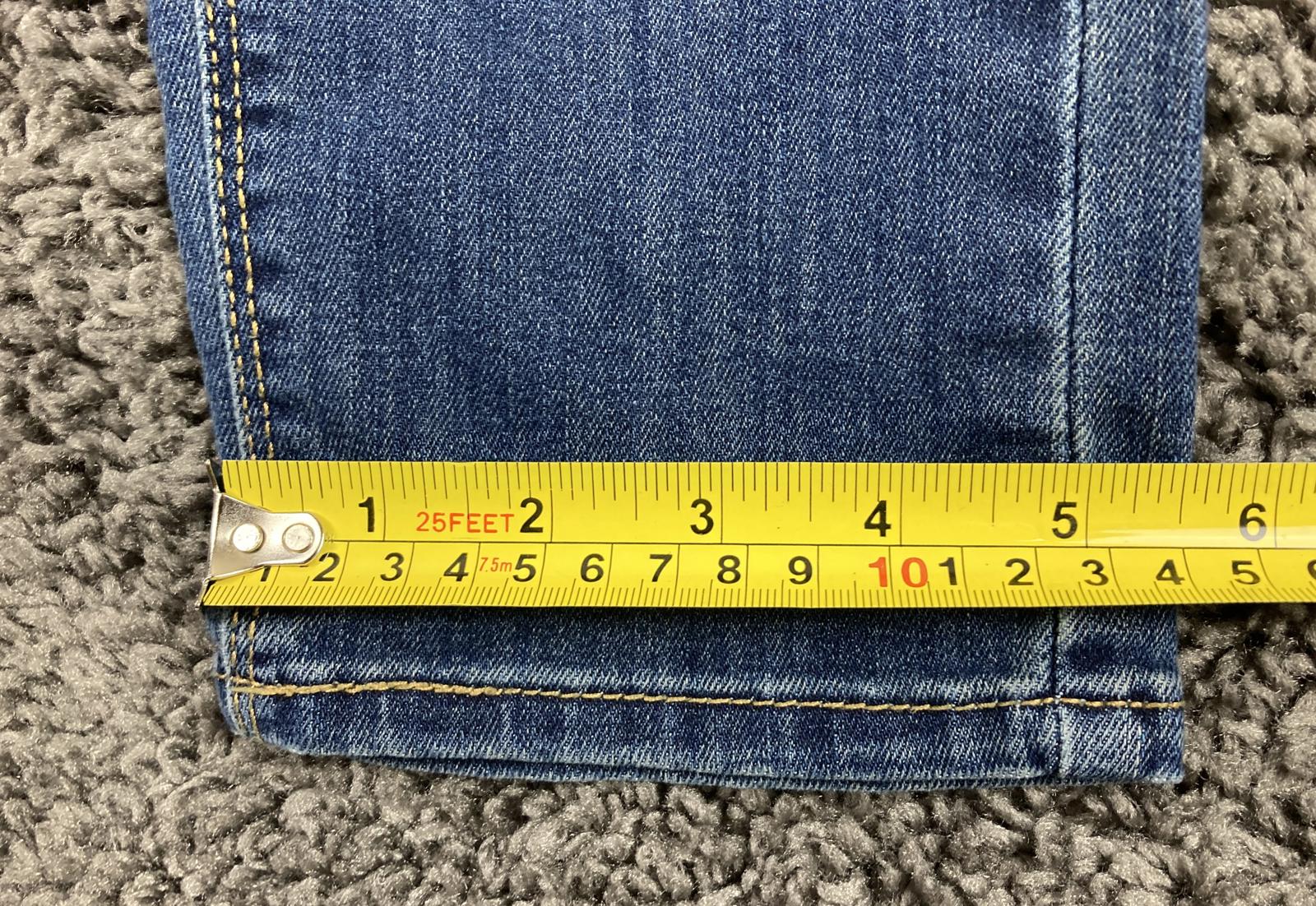 Denizen from Levi's Girl's Skinny Jeans 14 Regular Blue Stretch Adjustable Waist