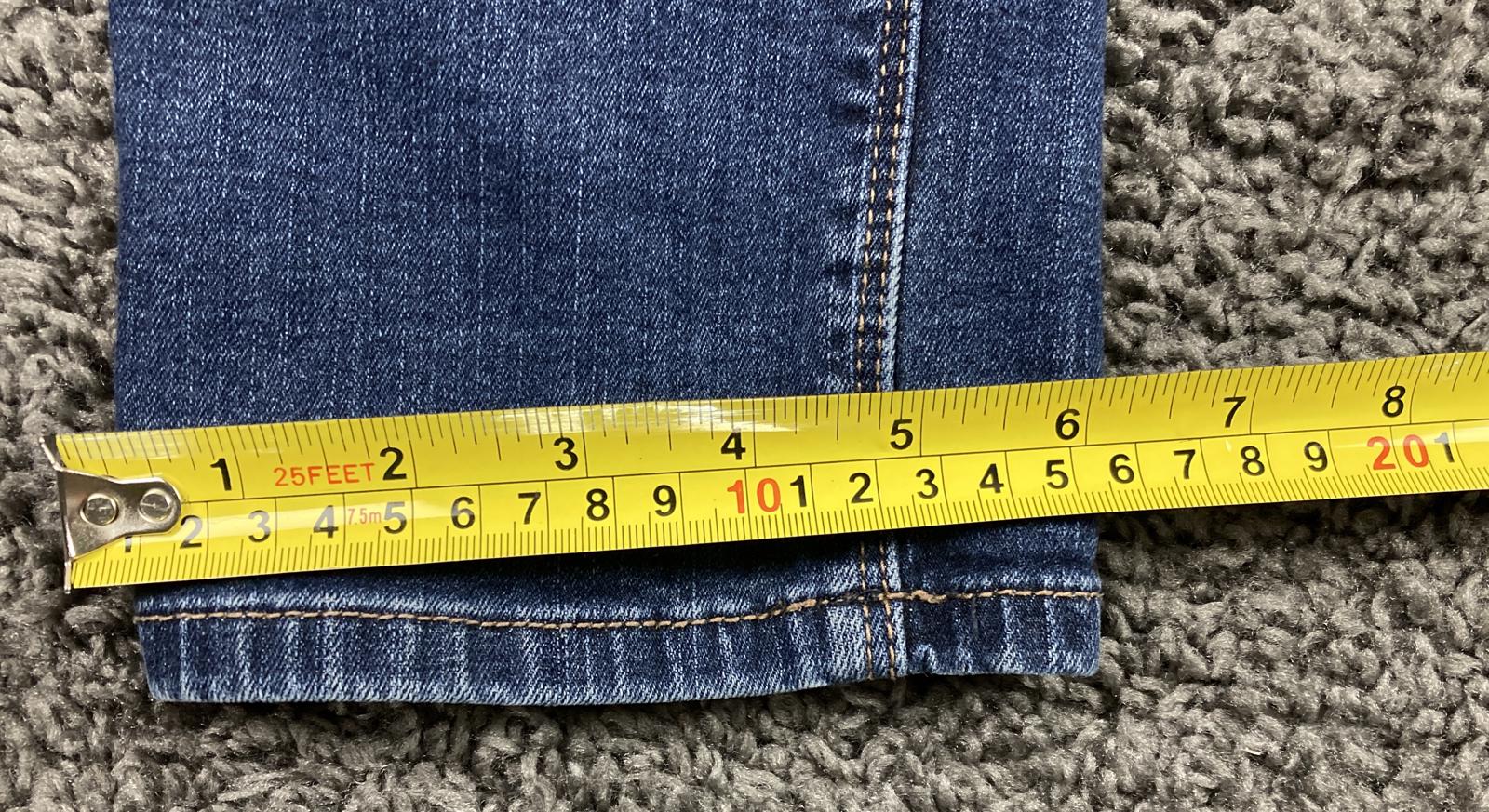 White House Black Market Slim Jeans 4R Blue Stretch Denim