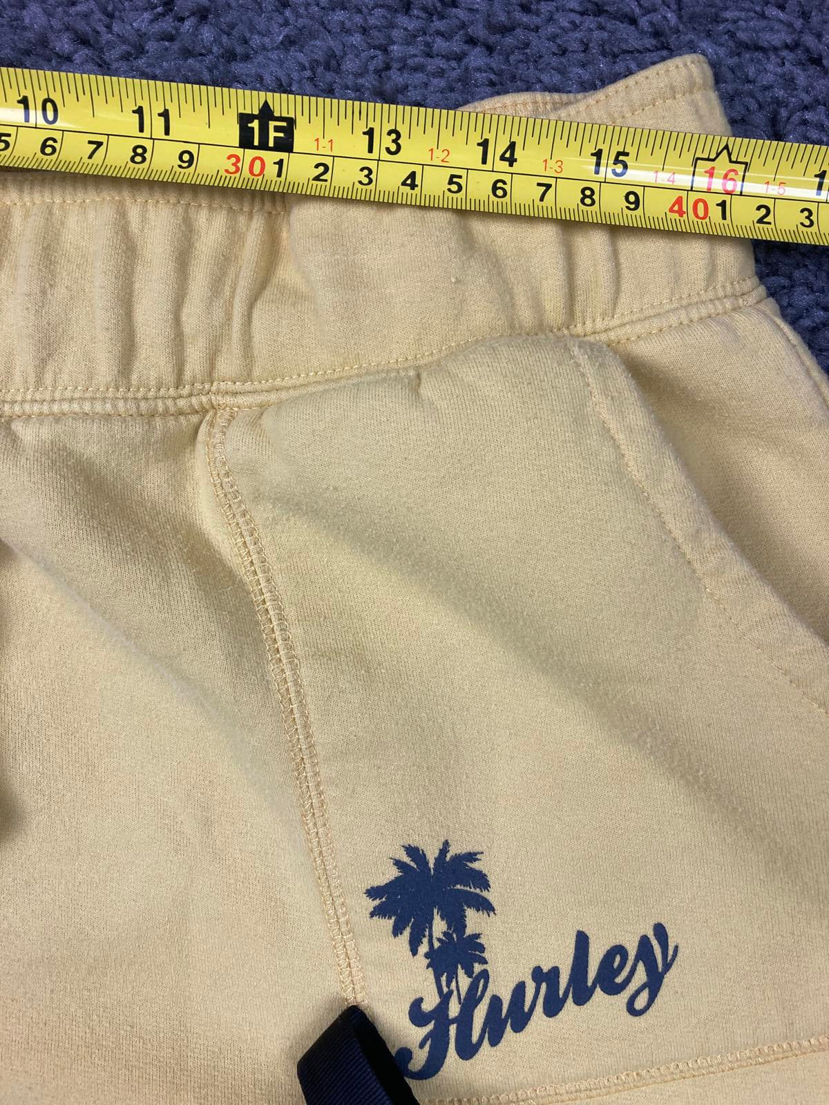 Hurley Women's Fleece Sweatshorts Yellow Size Large Drawstring Pockets