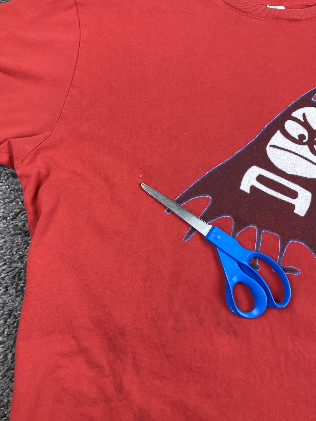 Vintage The Aquabats Lil’ Bat Graphic T-Shirt Red XXL Ska Punk Band Mascot  2XL