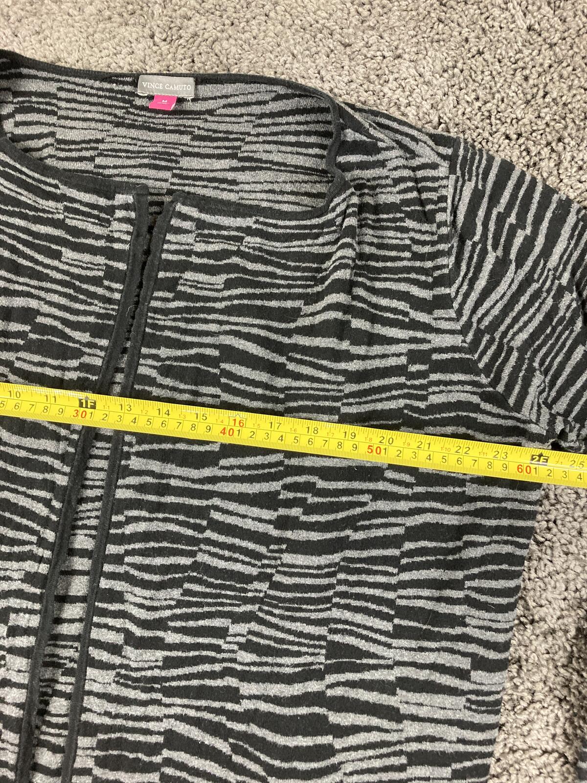 Vince Camuto Open Cardigan Sweater Women's Black Gray Zebra Print  Sz Medium
