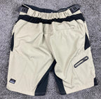 Zoic Mens Mountain Bike Shorts Tan Stretch Waist Zip Pockets Size L