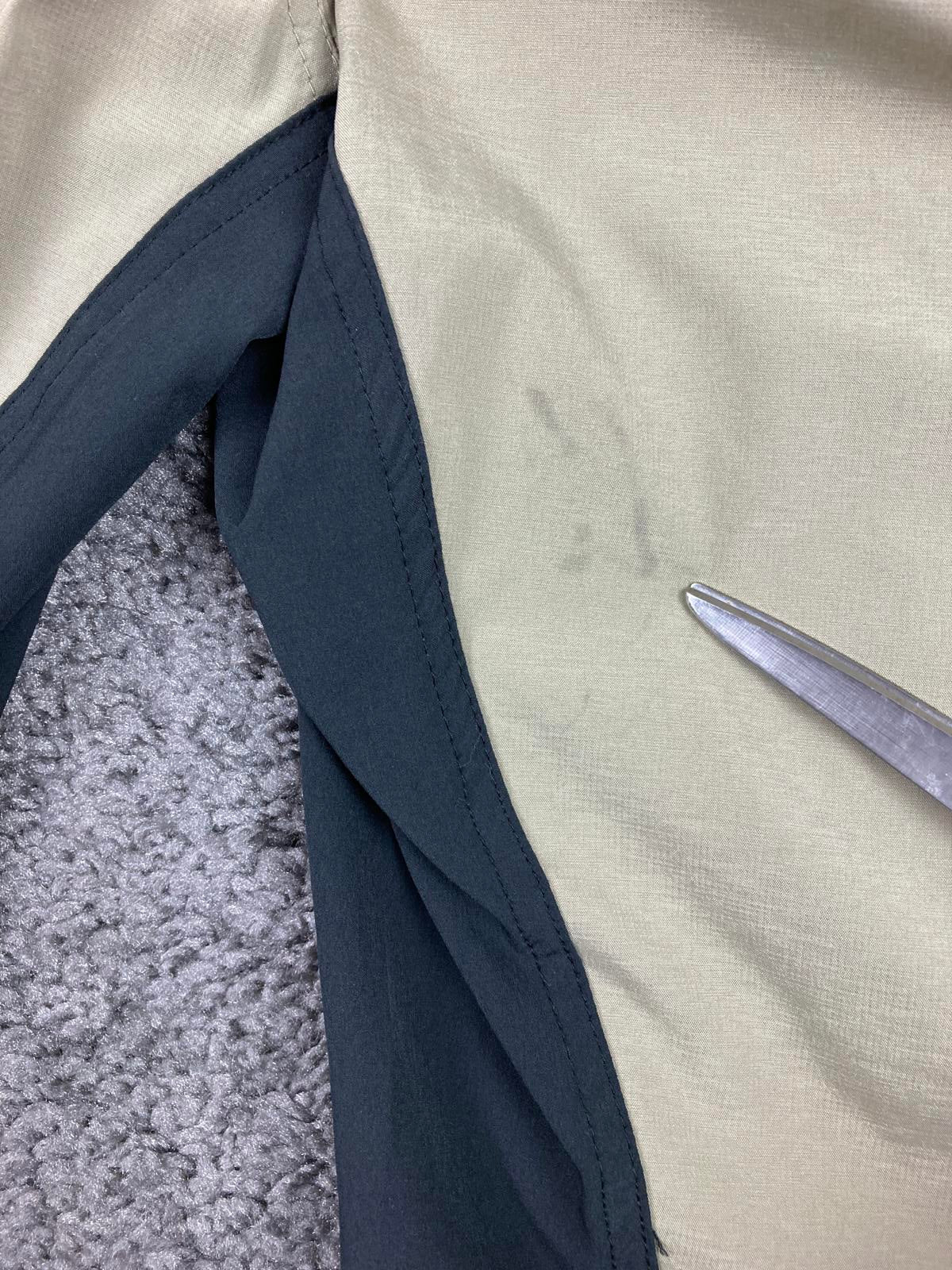 Zoic Mens Mountain Bike Shorts Tan Stretch Waist Zip Pockets Size L