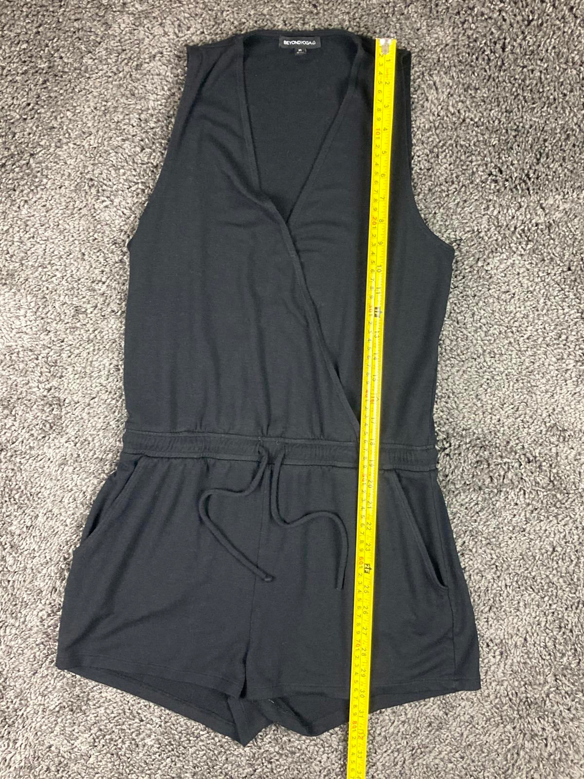 Beyond Yoga Women's Black Sleeveless Romper Drawstring Waist Pockets XS