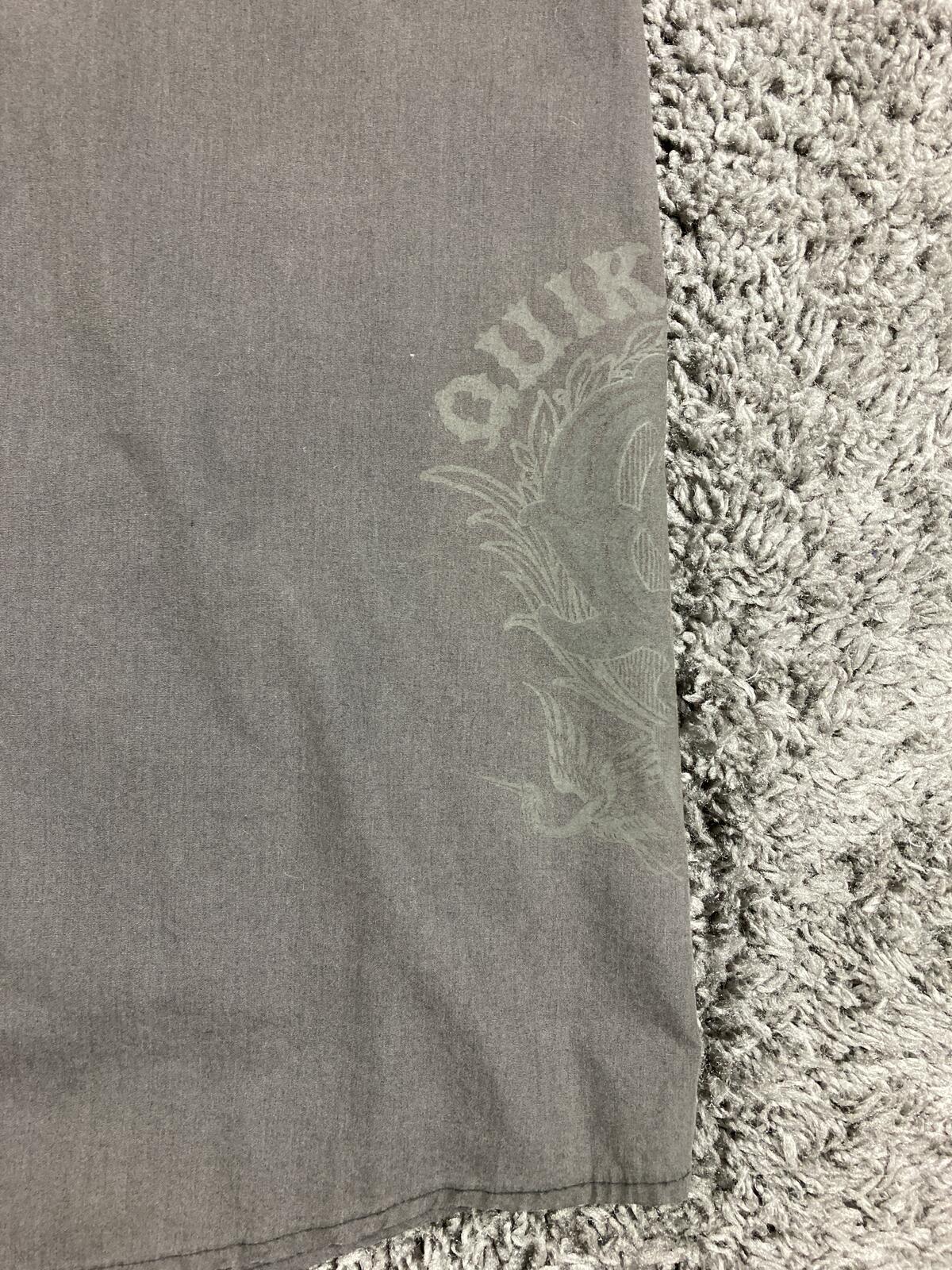 Quiksilver Mens Shirt Gray Short Sleeve Button Up Graphic Logo Surf Skate Sz L