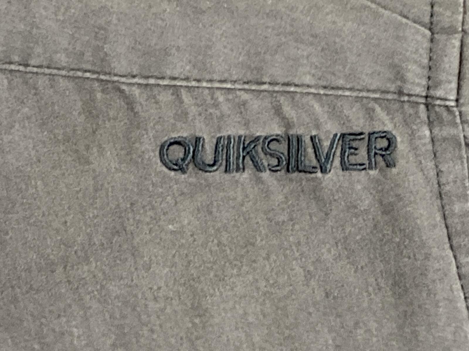 Quiksilver Mens Shirt Gray Short Sleeve Button Up Graphic Logo Surf Skate Sz L