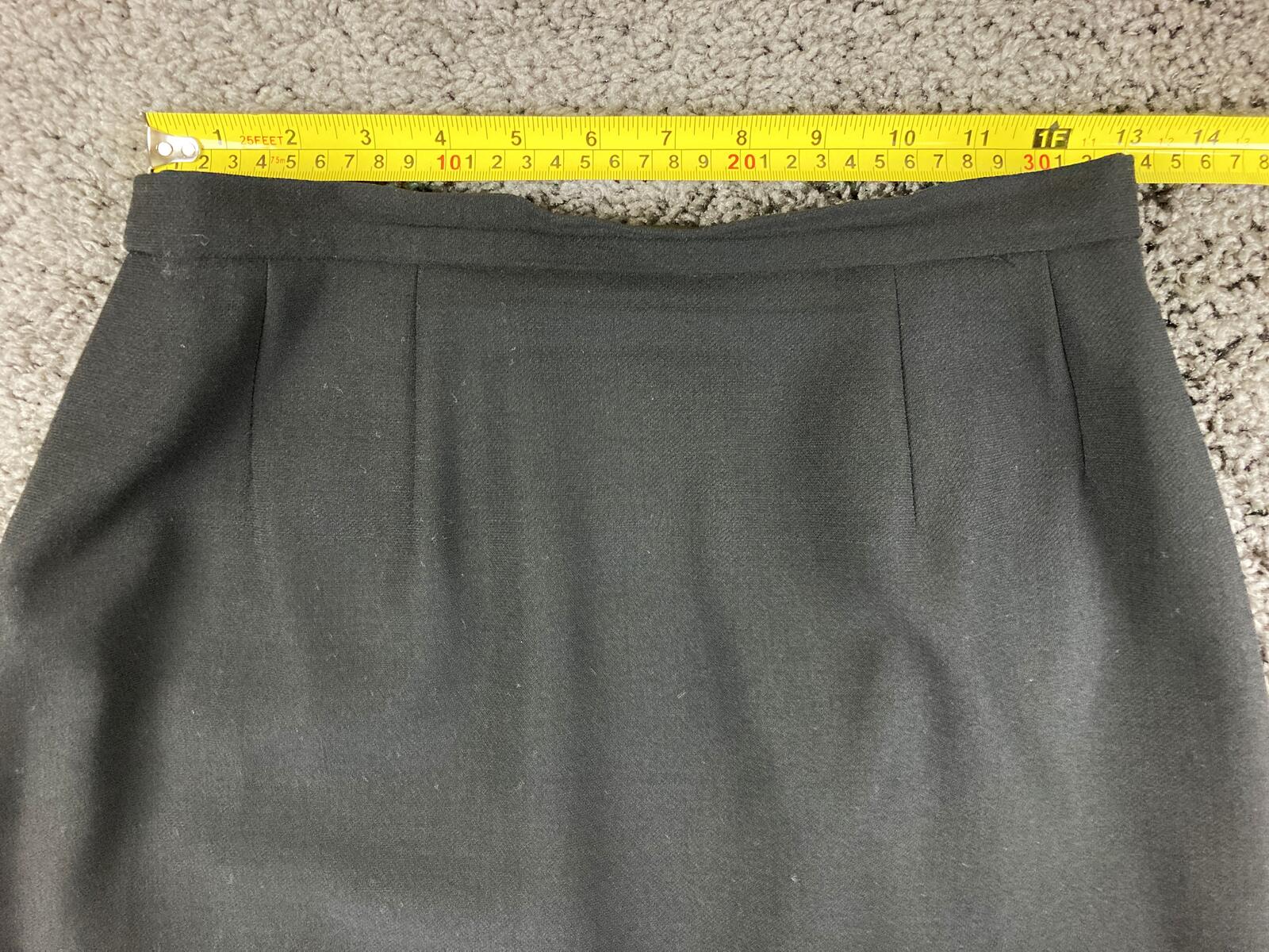 Greta Garbo Signature Skirt Women's Black Wool Blend Made Italy Sz 4