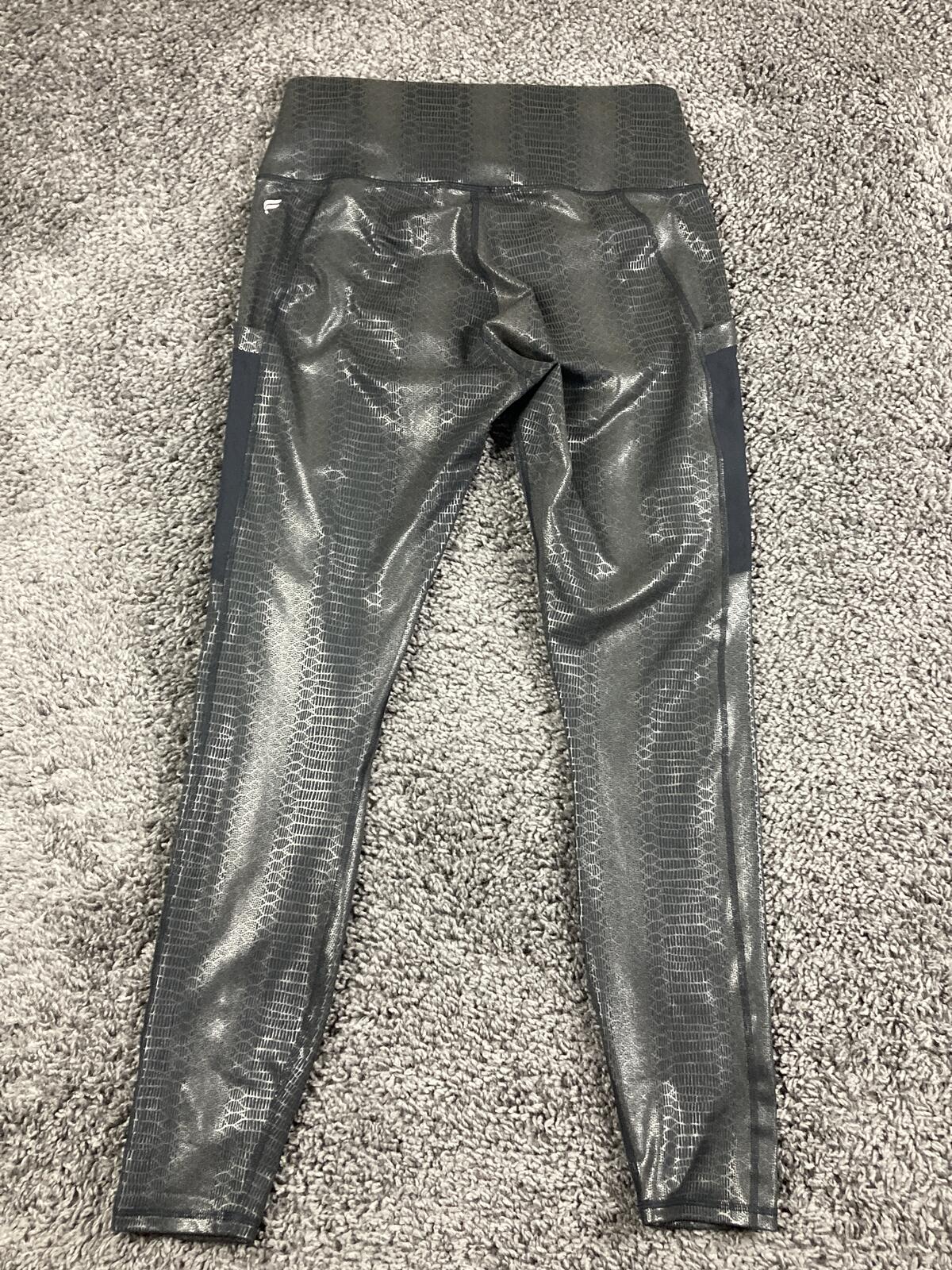Fabletics PowerHold High Waisted Leggings Metallic Snakeskin Python Pockets Grey