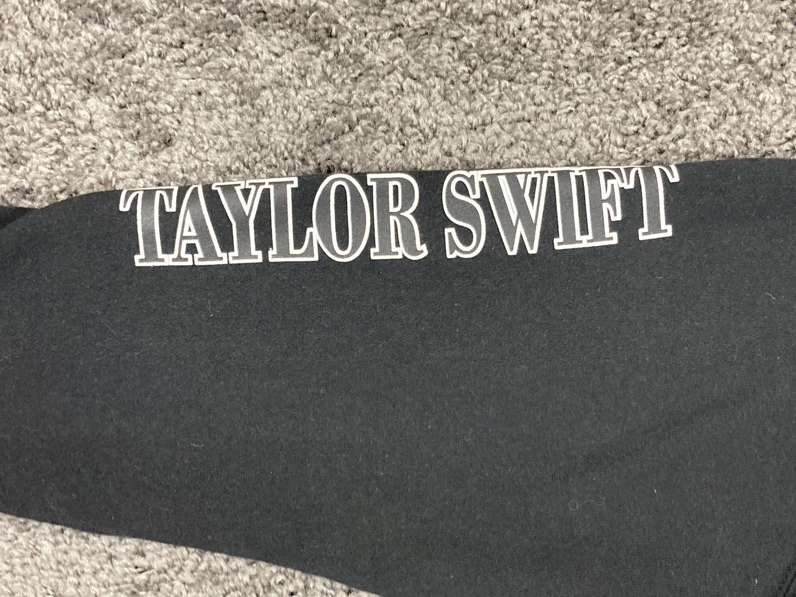 Taylor Swift Eras Tour 2023 Hoodie Unisex Size Medium Black Pullover