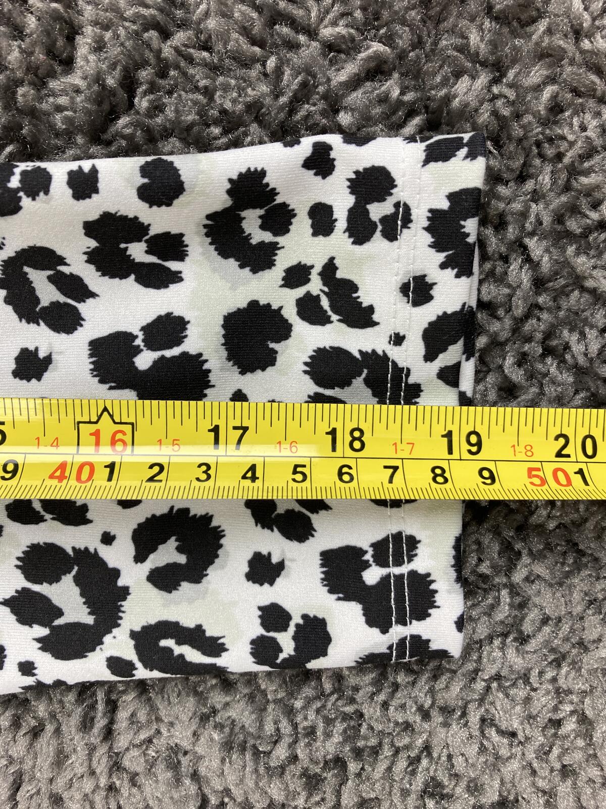 Catherine Malandrino Leggings Women's Black White Animal Print Crop Sz XS
