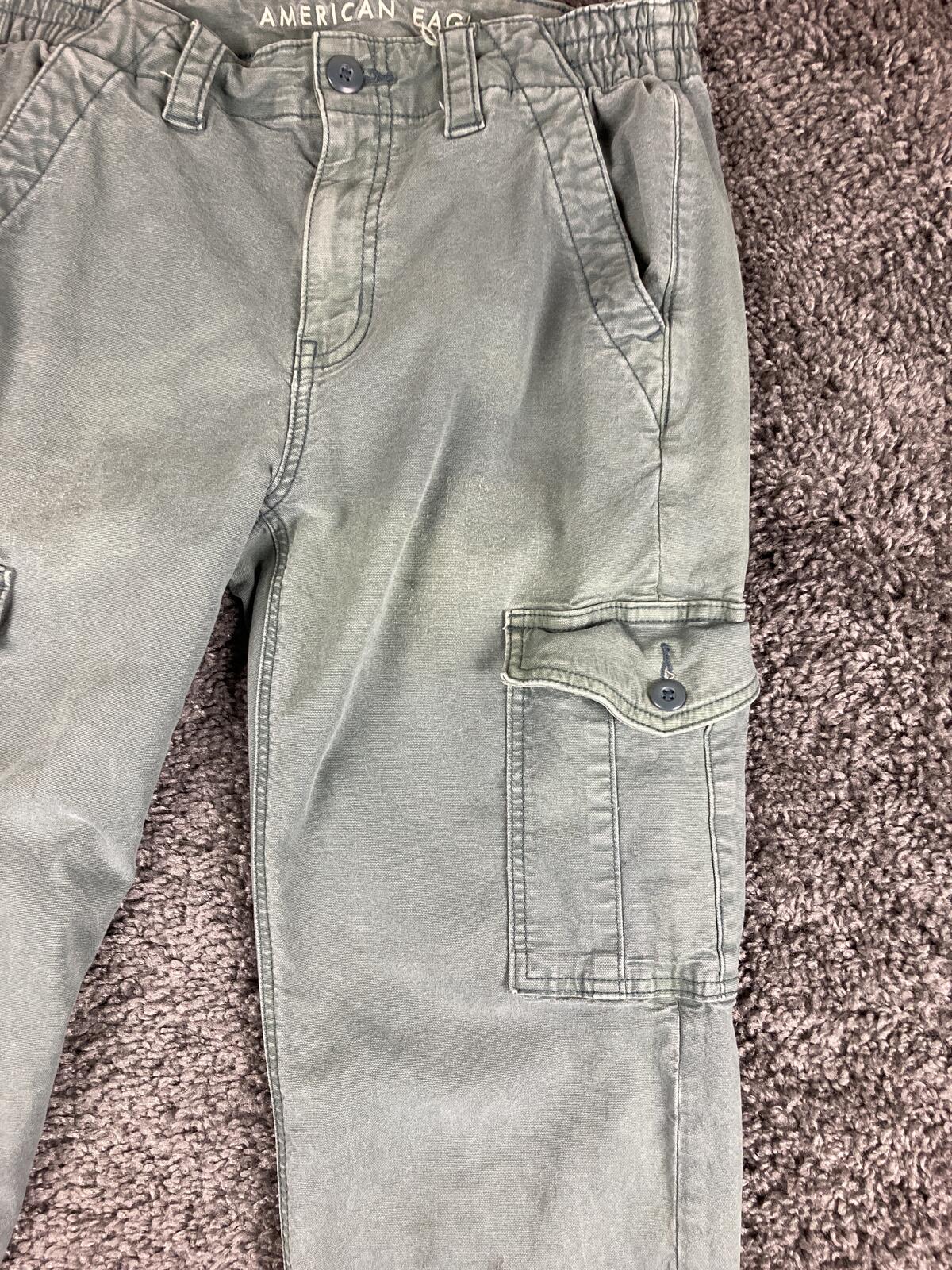 American Eagle Next Level Stretch Cargo Pants Womens Sage Green Soft Sz 2