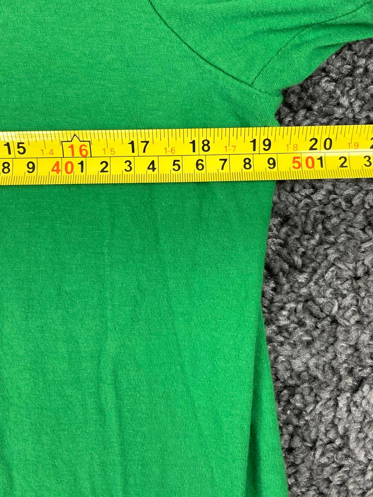 The Nike Tee Oregon Ducks Winged "O" Graphic T-Shirt Green Mens Size M