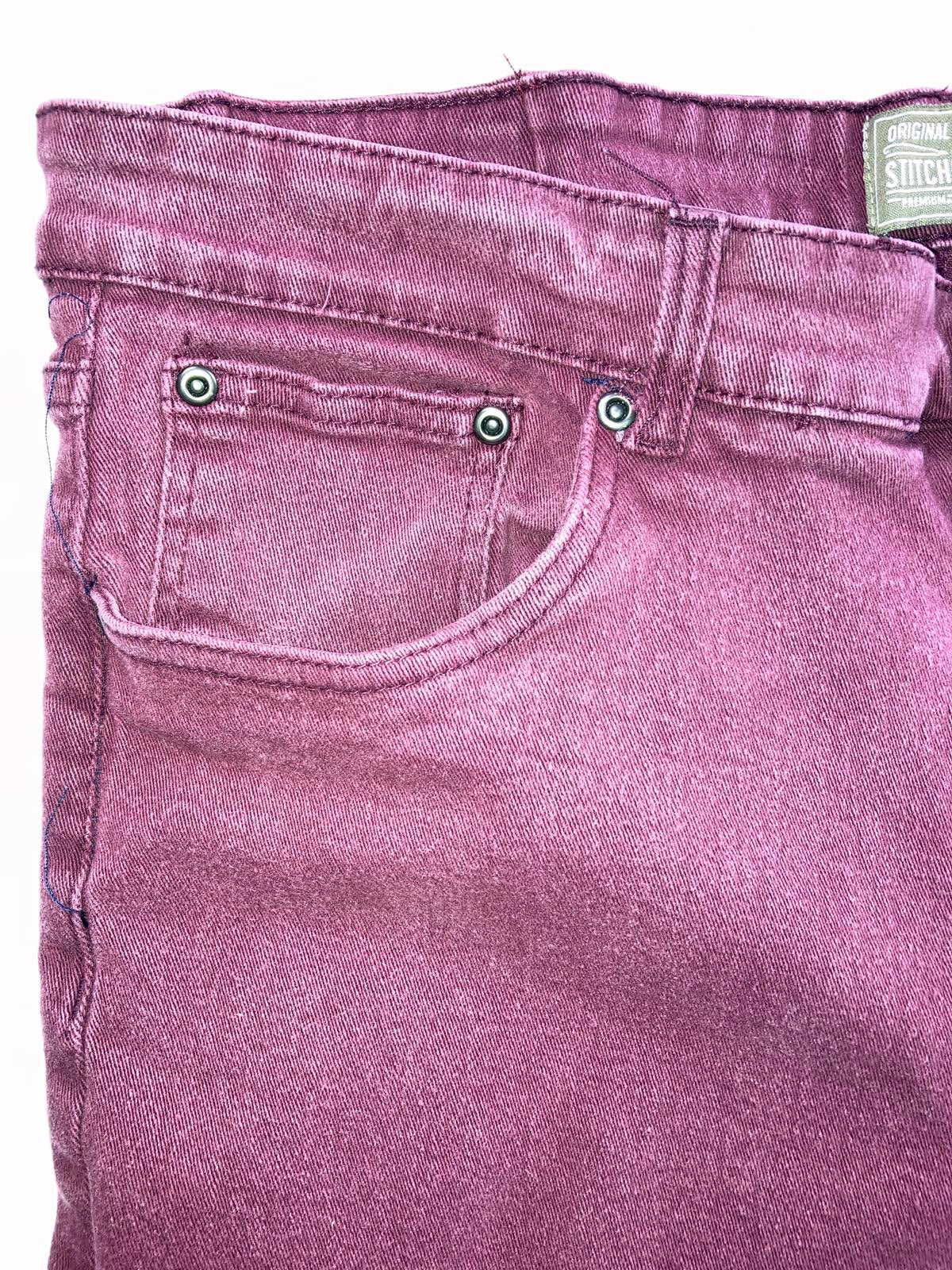 Stitches & Rivets Men’s Jeans Size 38x32 Burgundy 5-Pocket Rivet Denim, Zip Fly