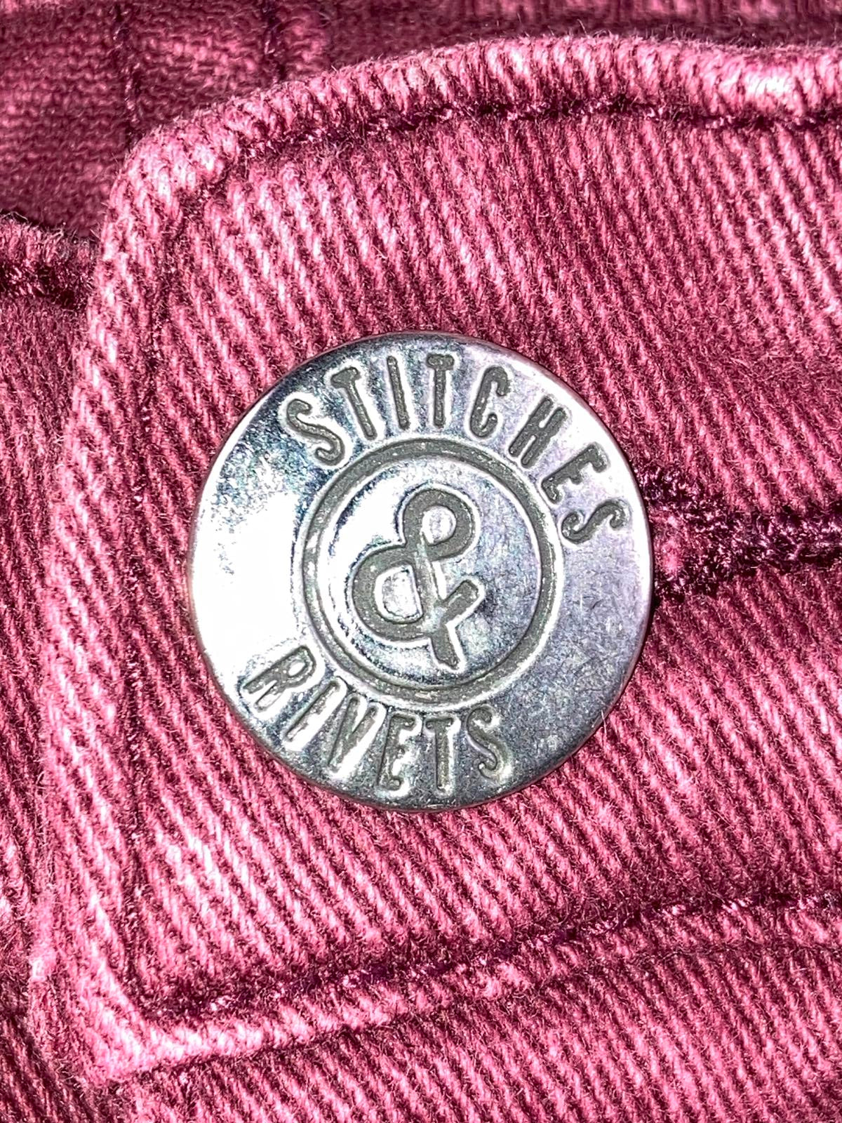 Stitches & Rivets Men’s Jeans Size 38x32 Burgundy 5-Pocket Rivet Denim, Zip Fly