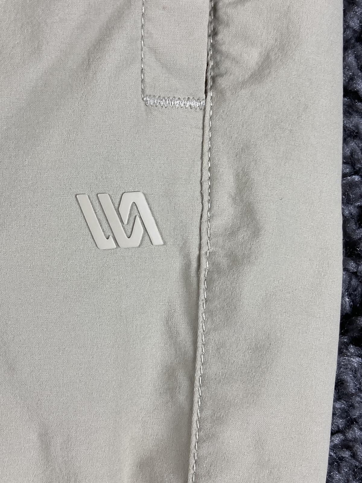 VRST Mens Limitless Joggers Medium Khaki Tan Nylon Stretch Hiking Travel Pants M