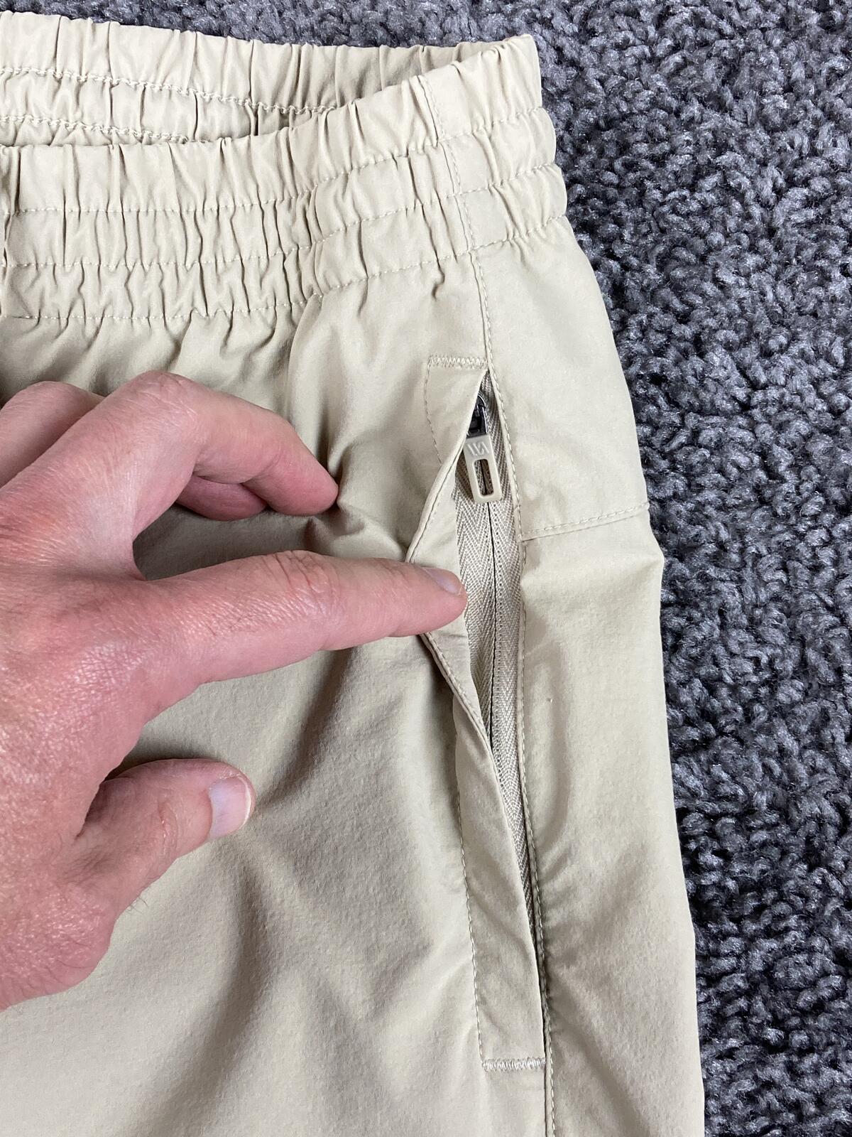 VRST Mens Limitless Joggers Medium Khaki Tan Nylon Stretch Hiking Travel Pants M