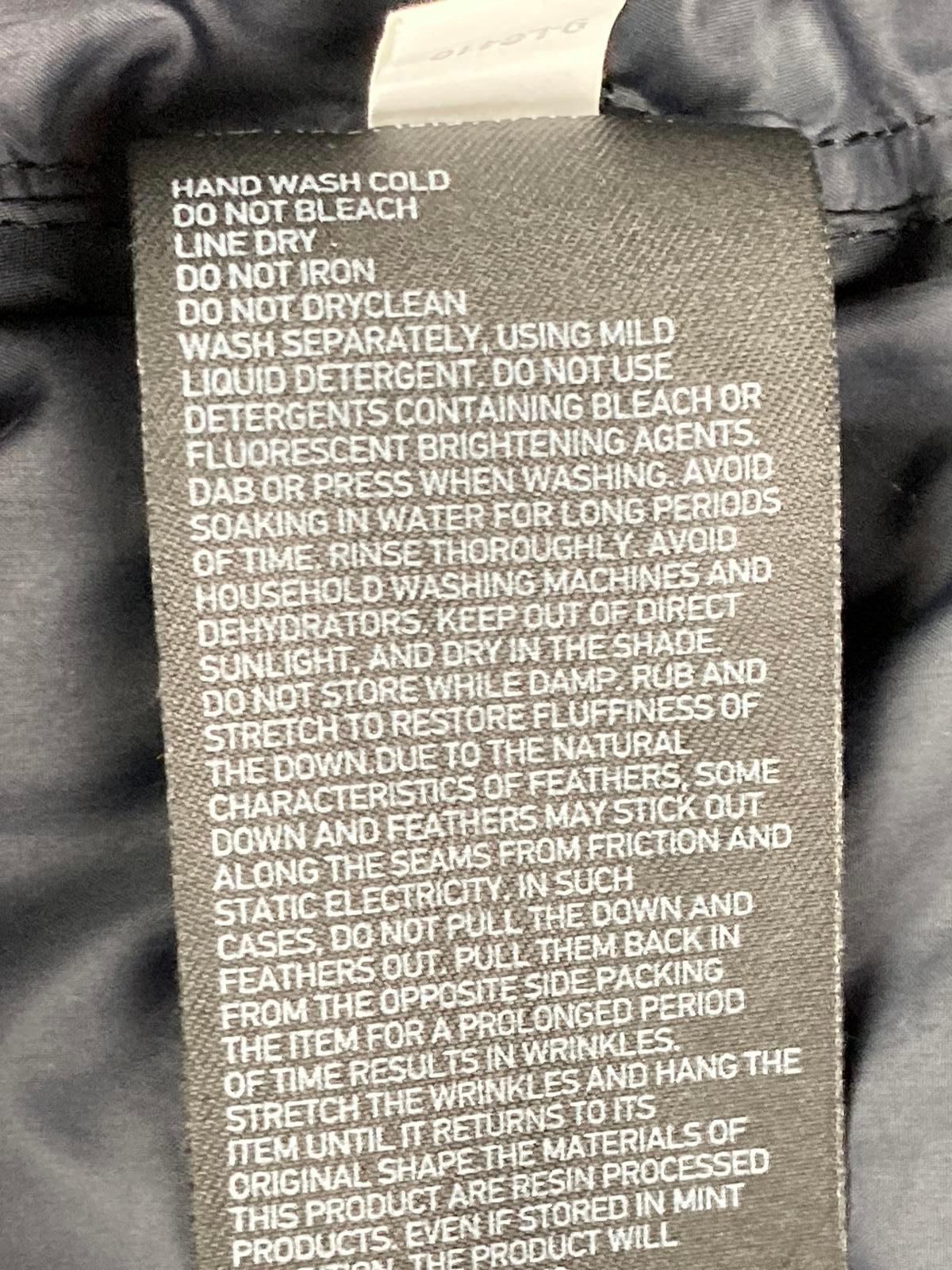 Uniqlo Ultra Light Down Hooded Puffer Jacket Unisex Small Black Full Zip