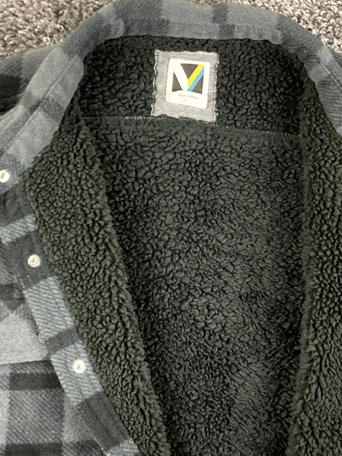 Voyager Sherpa Lined Shirt Jacket Men's Gray Black Plaid Shacket Sz Large