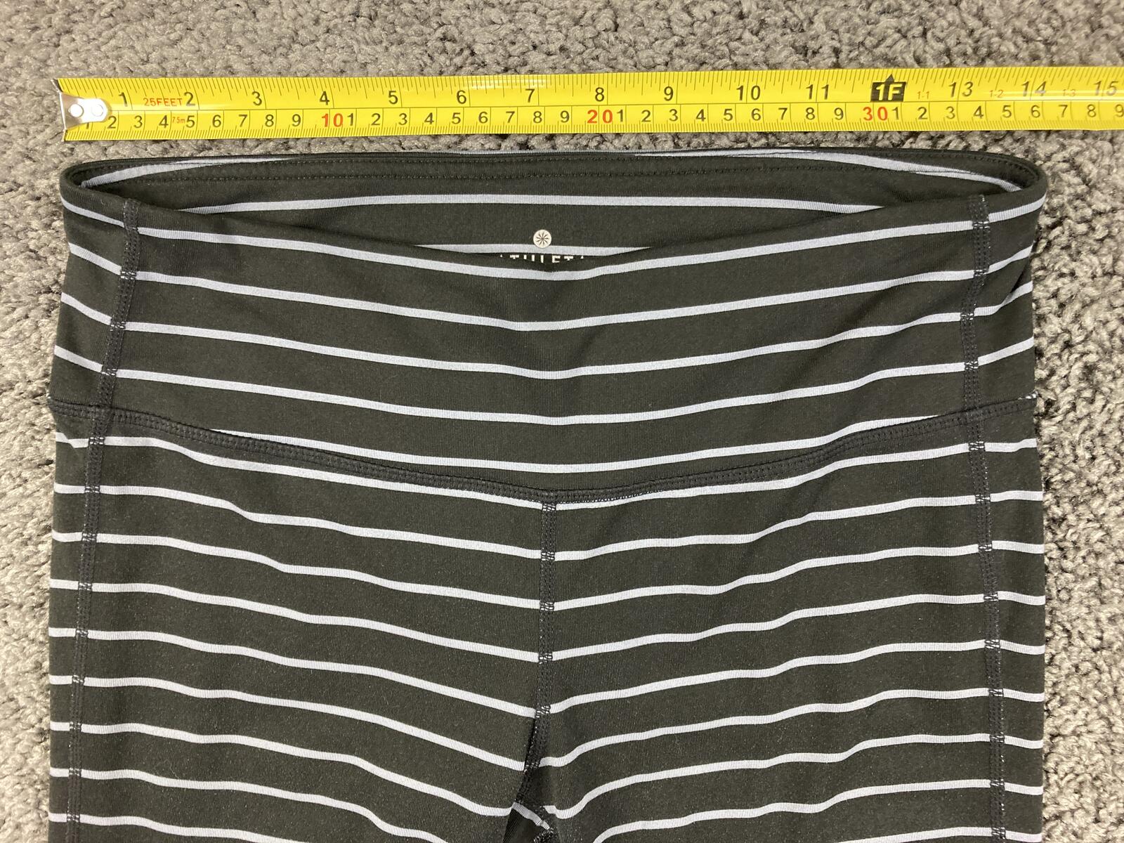 Athleta Chaturanga Striped Capri Leggings Grey Gray Stripes Yoga Crop Sz Medium