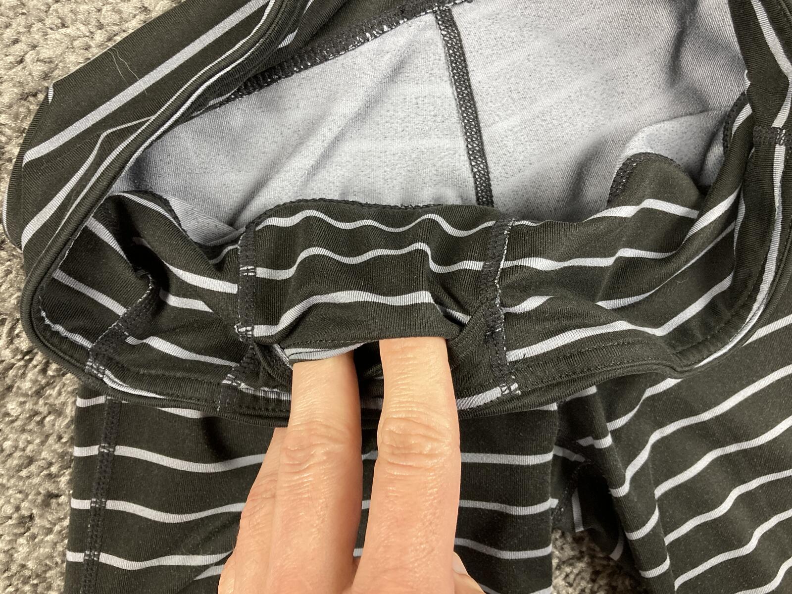 Athleta Chaturanga Striped Capri Leggings Grey Gray Stripes Yoga Crop Sz Medium